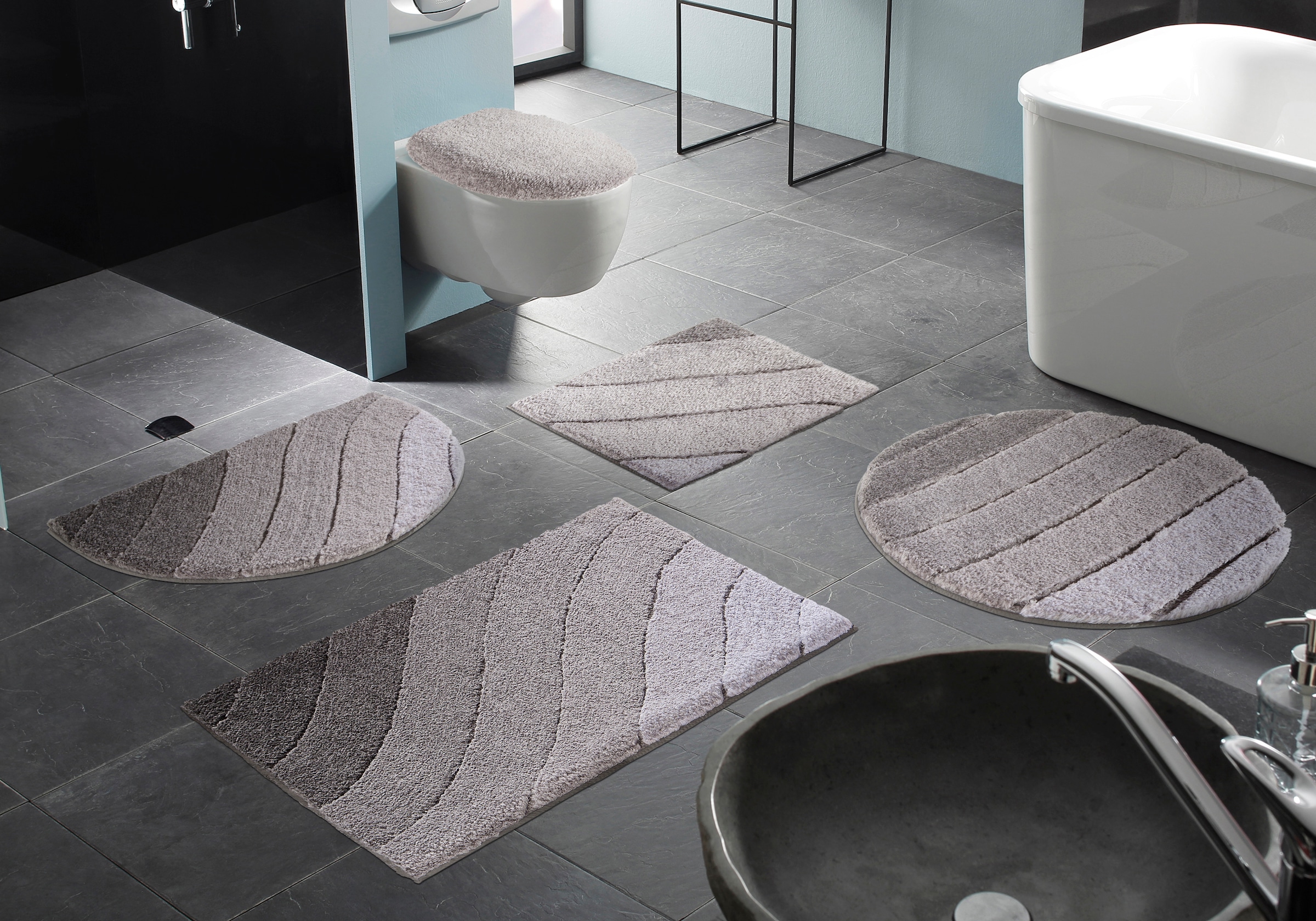 Kleine Wolke Badematte »Donna«, rutschhemmend beschichtet, fußbodenheizungsgeeignet-schnell trocknend, Wellen Design, Pastell, 3-tlg. Set, rechteckig & rund erhältlich