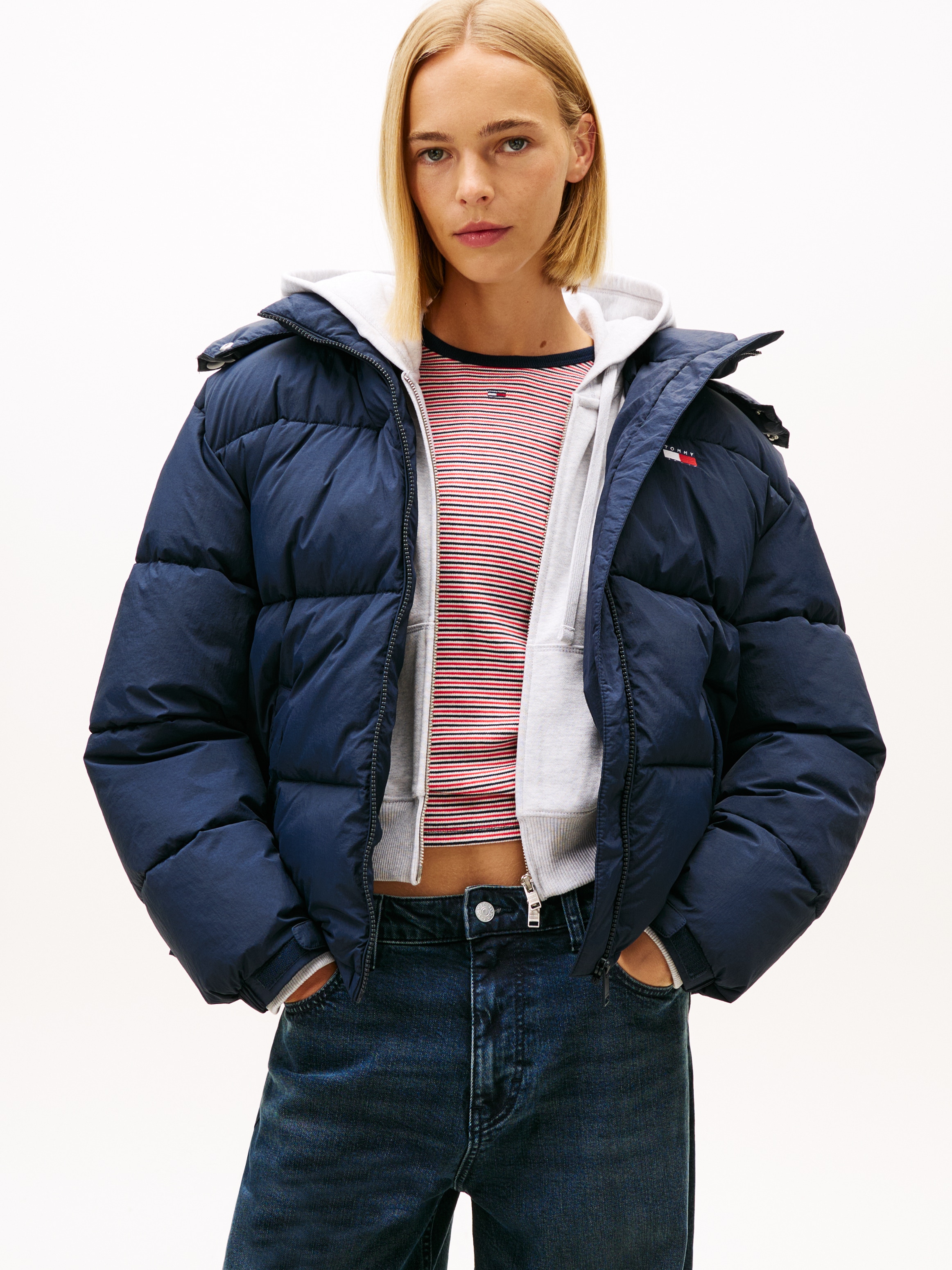 Tommy Jeans Steppjacke »TJW OVS HOODED FLAG PUFFER EXT« mit Kapuze