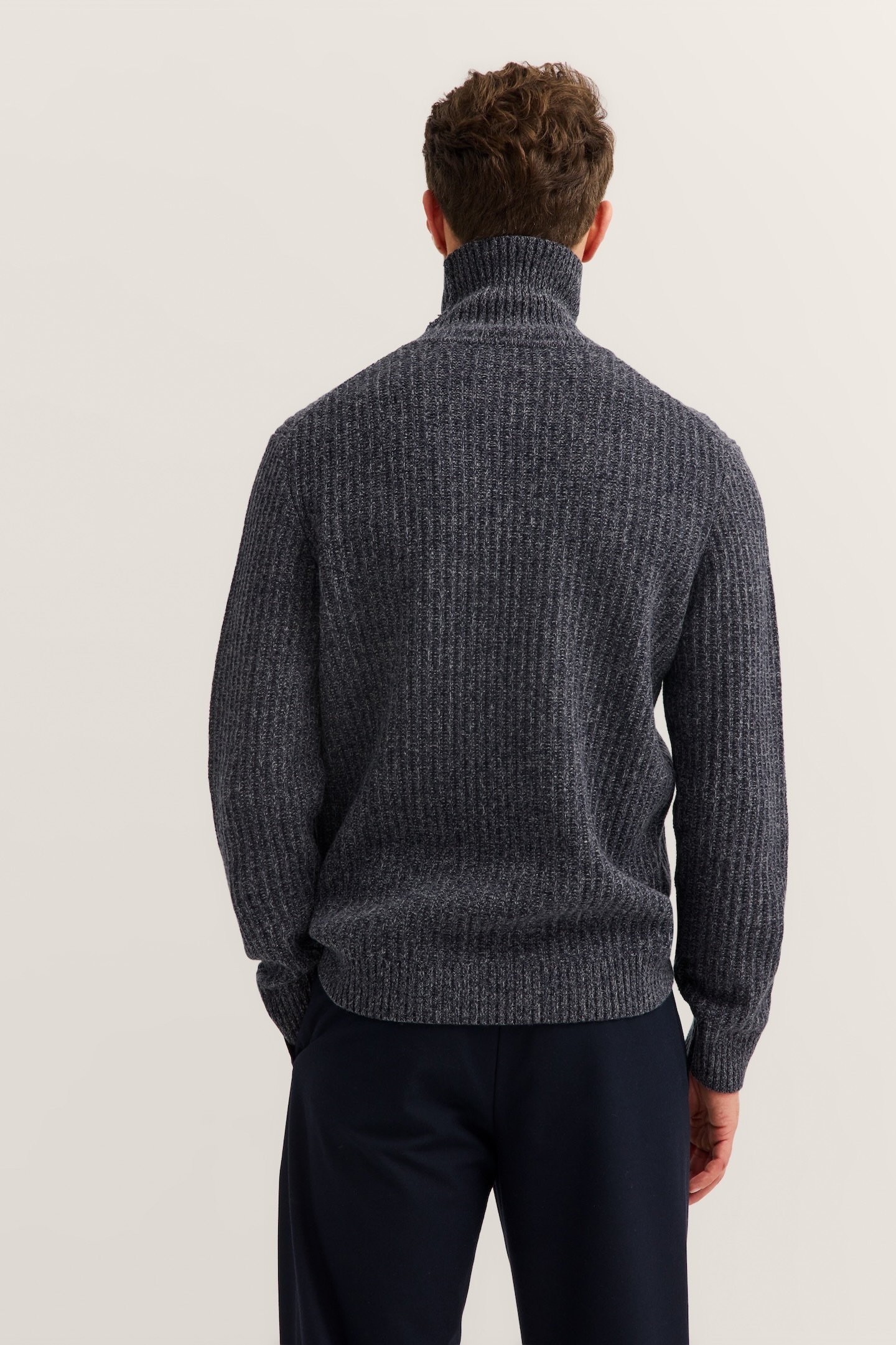 bugatti Rollkragenpullover »Regular Fit«, Grobstrick aus einem Wollmix