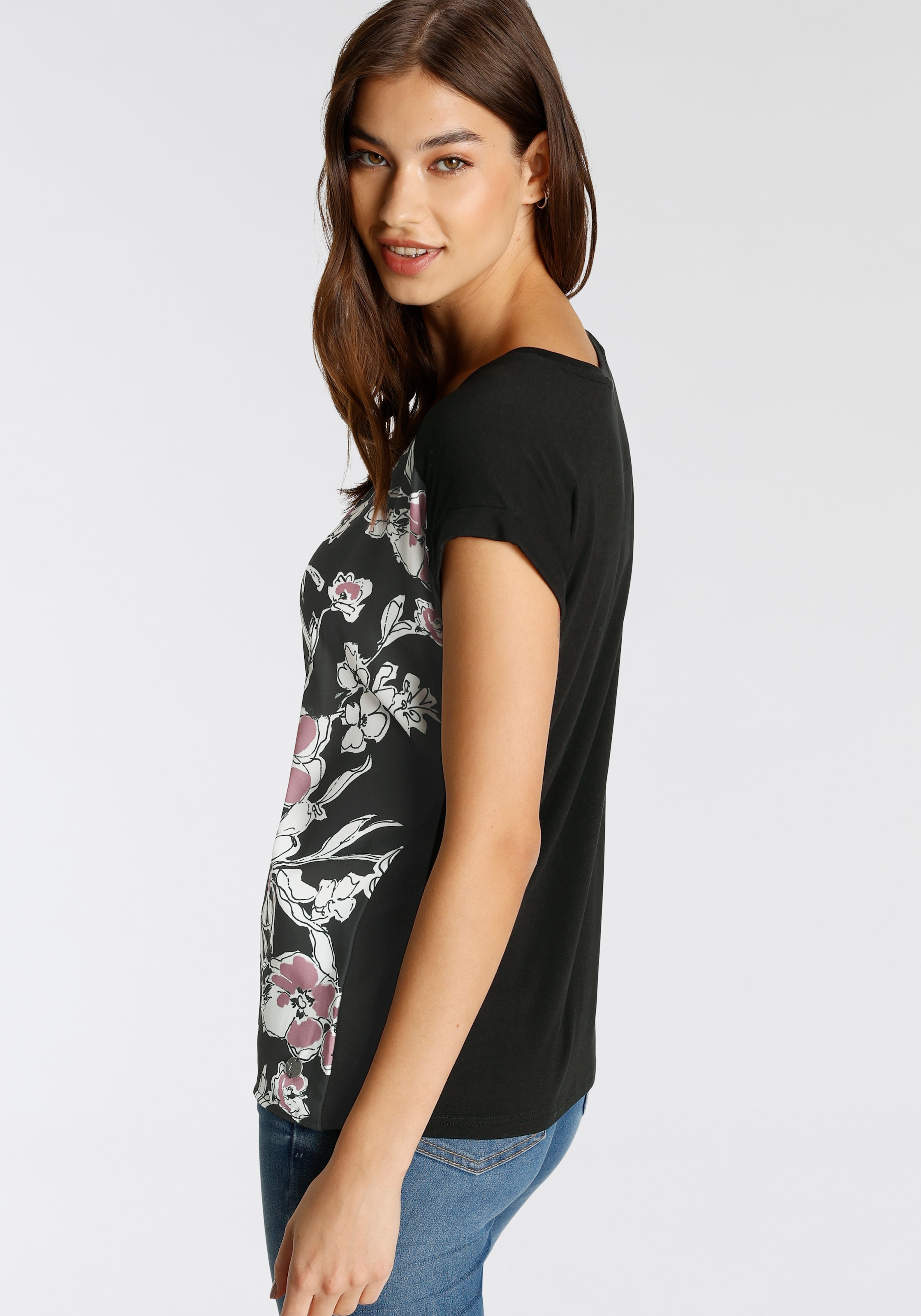Tamaris Shirtbluse, mit modischen Allover-Print