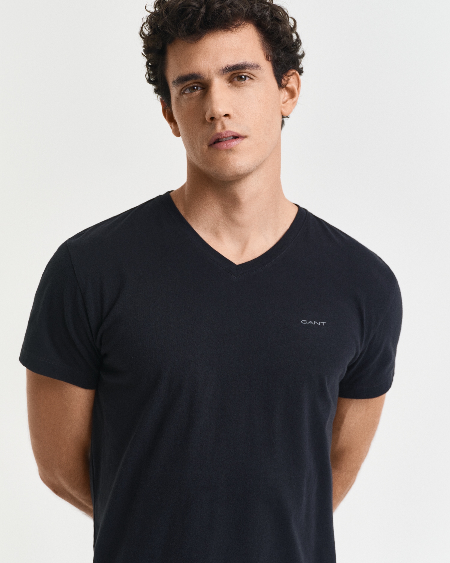 Gant Kurzarmshirt »V-NECK T-SHIRT 2-PACK« Mit V-Ausschnitt