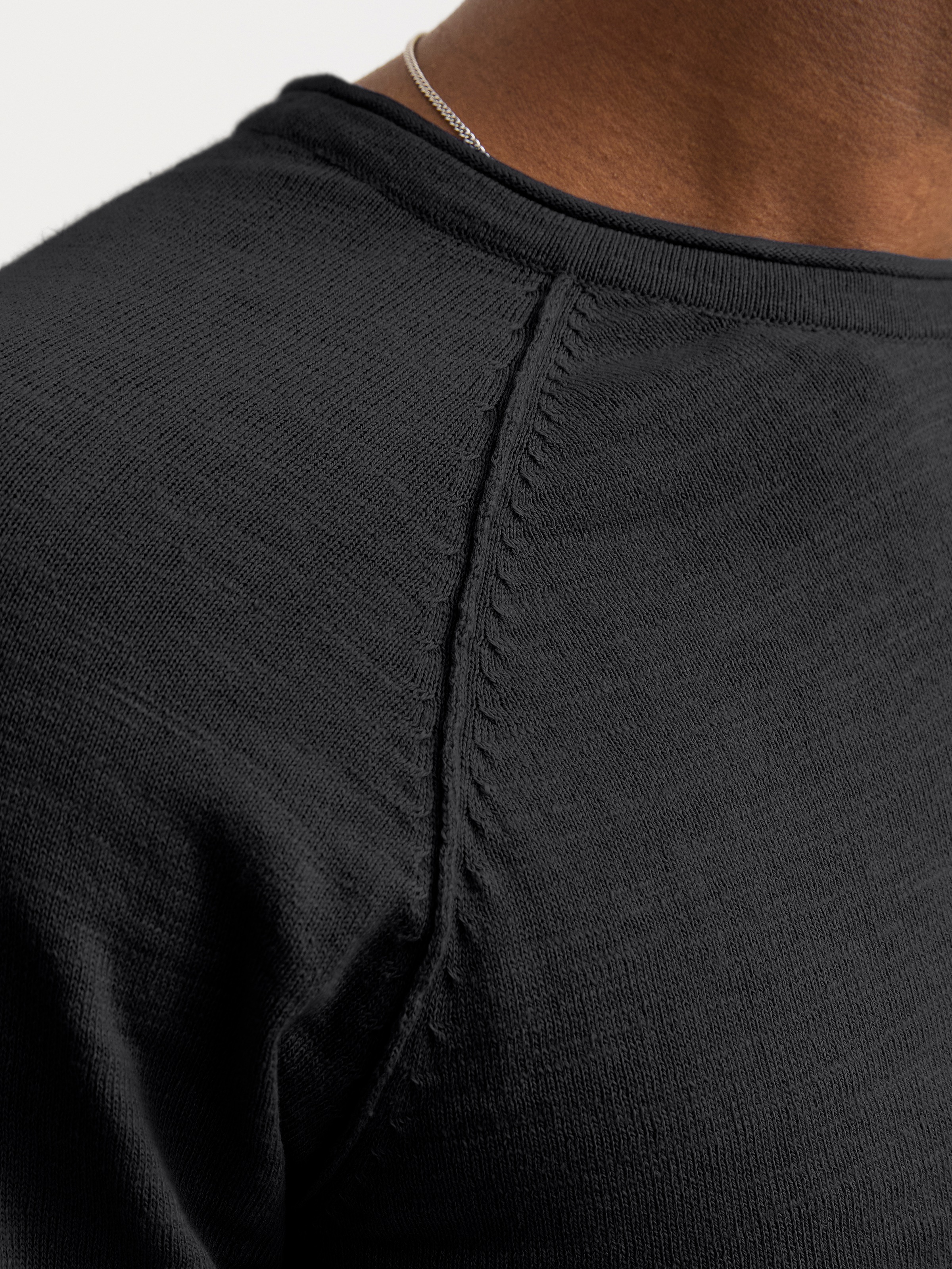 Jack & Jones Rundhalspullover »JJEBREEZE KNIT CREW NECK SN«, mit Rundhalsausschnitt