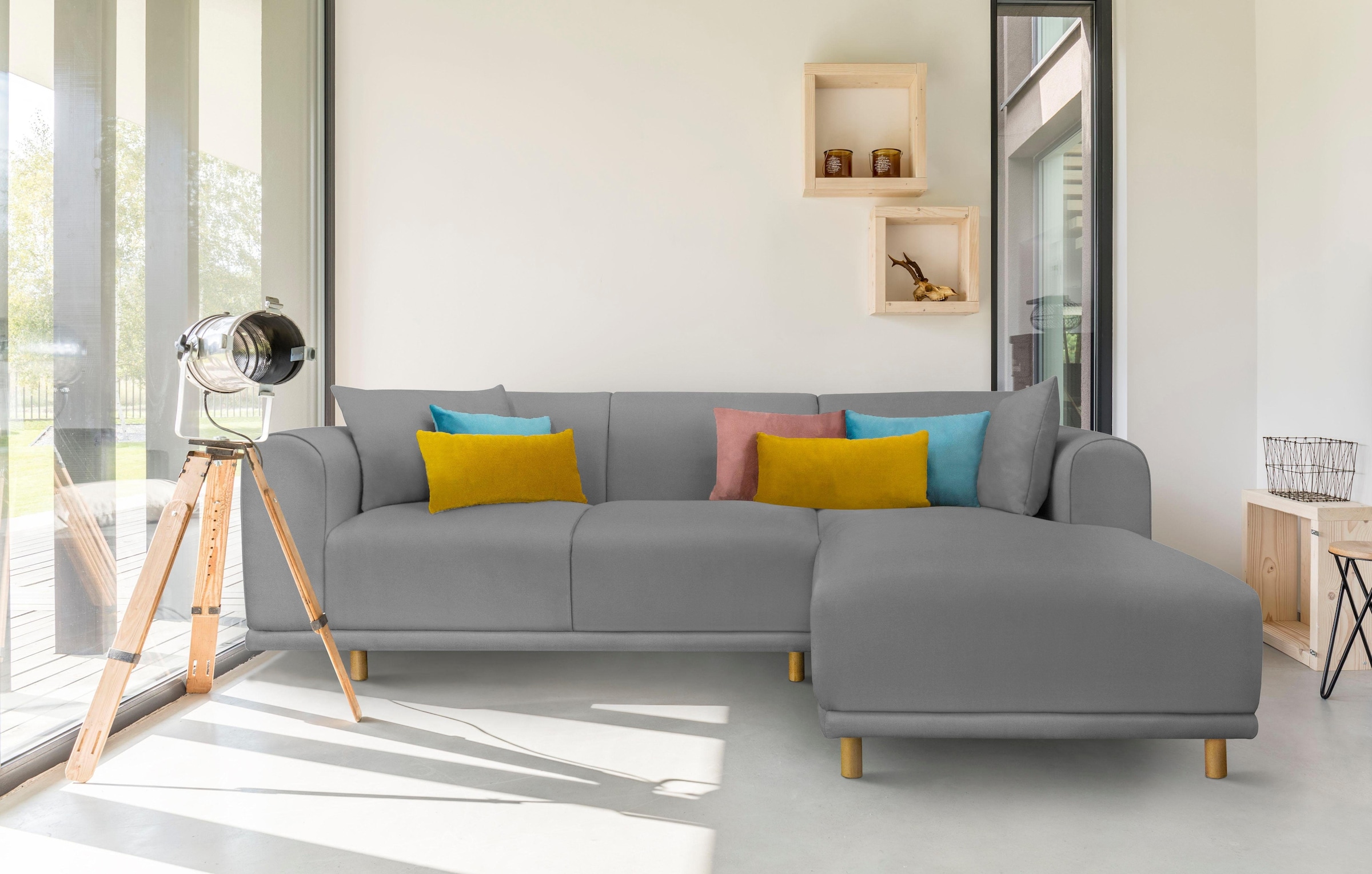 andas Ecksofa »Maroon L-Form« in skandinavischem Design, mit losen Kissen