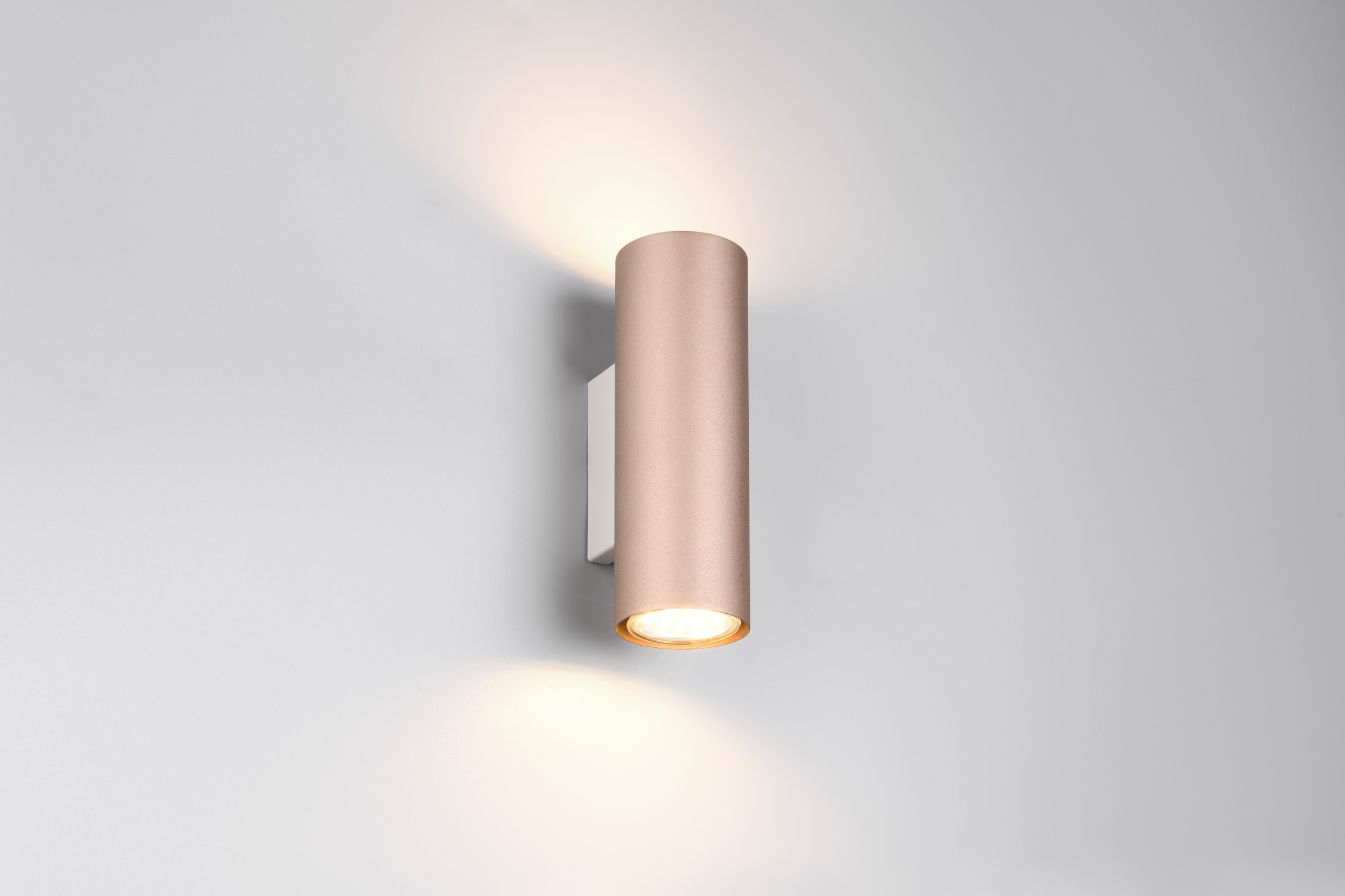 TRIO Leuchten Wandleuchte »MARLEY, 2-flammiger Wandstrahler mit up-and-down Licht, GU10 Wandspot« GU10 1 Stk. warmweiß - kaltweiß exkl 2xGU10 max 35W, Farbkombination coffee + warm grey, Höhe 18cm