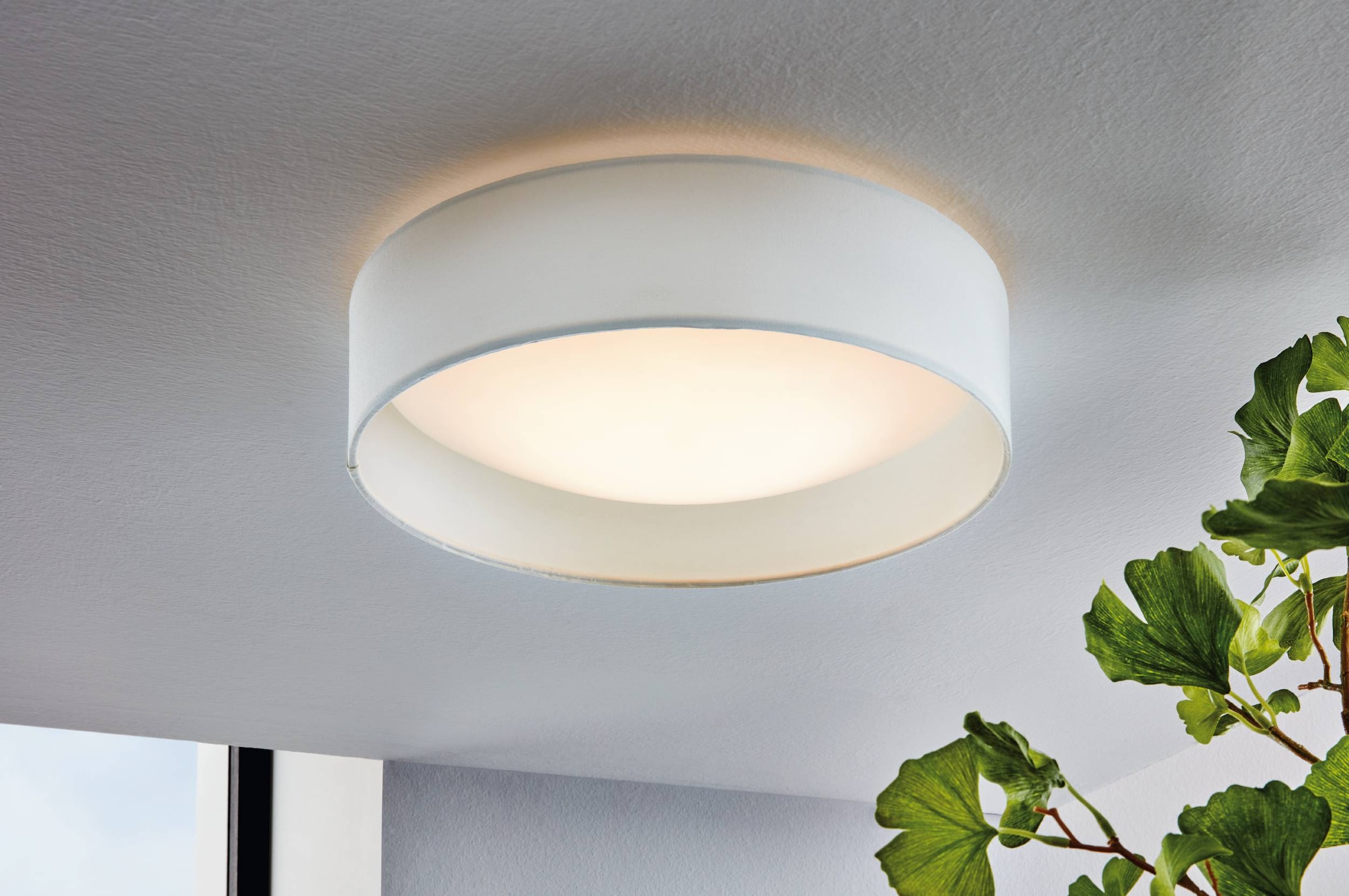 EGLO Deckenleuchte »Pasteri Deckenlampe, Stahl, Stoff und Kunststoff, Esszimmerlampe« LED-Modul 1 Stk. Warmweiß Textil Deckenleuchte, Wohnzimmerlampe, Lampe, Weiß, Ø: 32 cm
