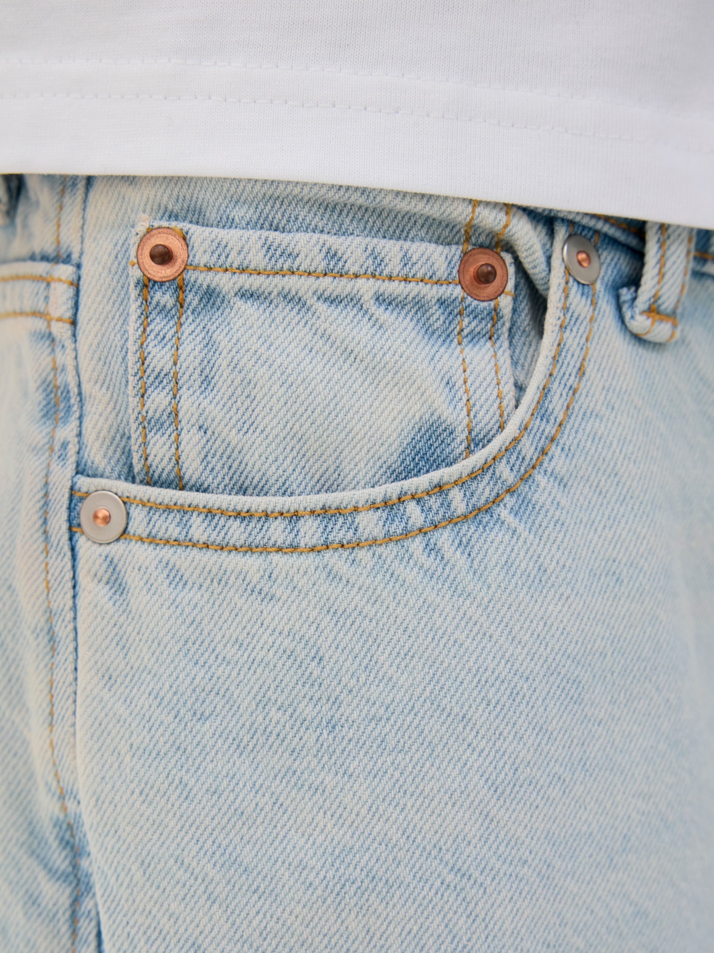 Jack & Jones Junior Shorts »JJIRON mit Baggy Fit und mittlerer Taille«  unifarben, modisch, relaxed fit, Web