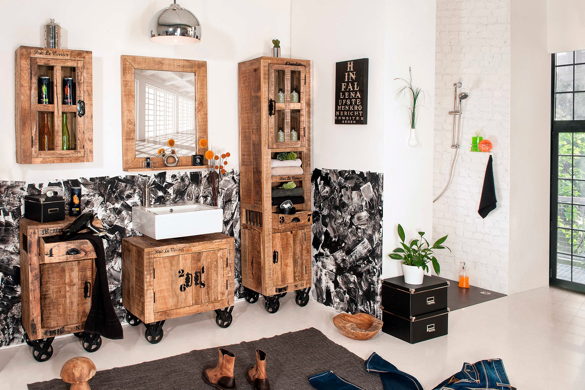 SIT Unterschrank, mit schwarzem Aufdruck im Industrial-Stil