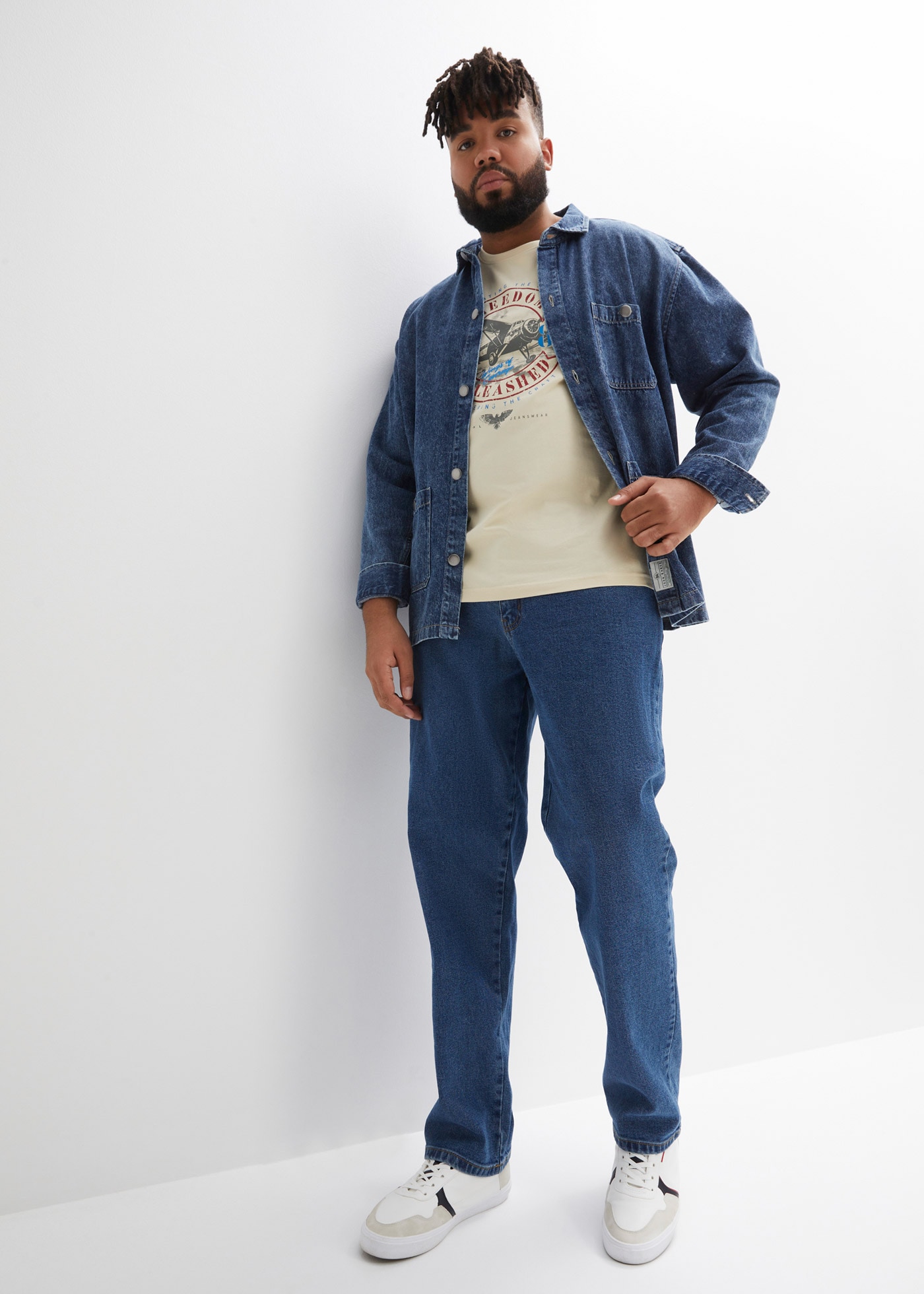 bonprix T-Shirt »T-Shirt aus reiner Baumwolle« Regular Fit, Kurzarm, mit Frontprint, Rundhalsausschnitt