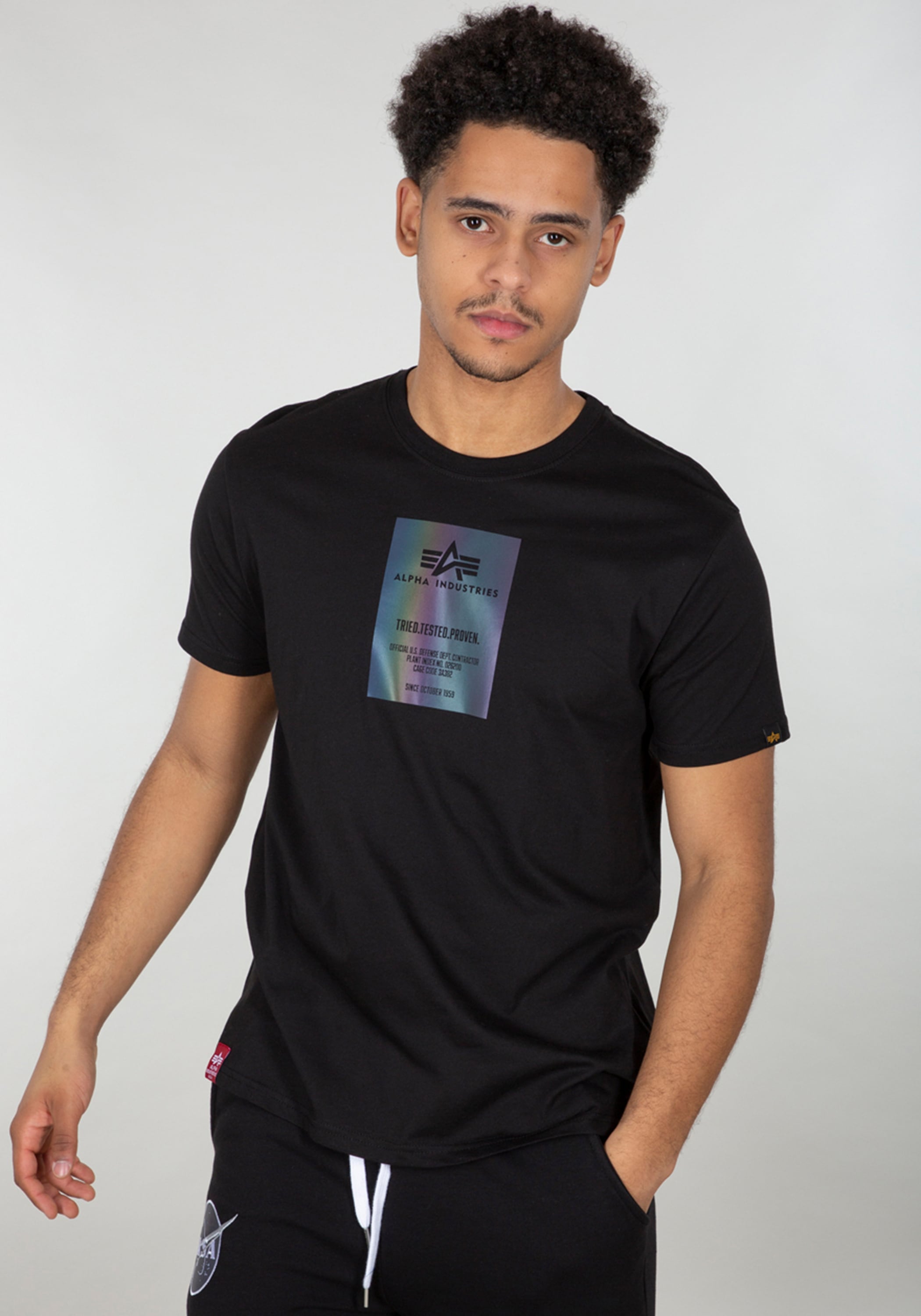 T-Shirt »Alpha Industries Men - T-Shirts Rainbow Reflective Label T«