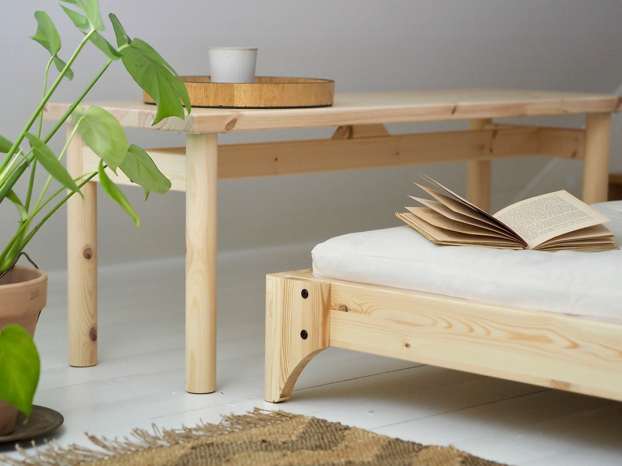 Karup Design Sitzbank »PACE BENCH« aus FSC®-zertifiziertem Kiefernholz, Größe 120 x 40 cm.