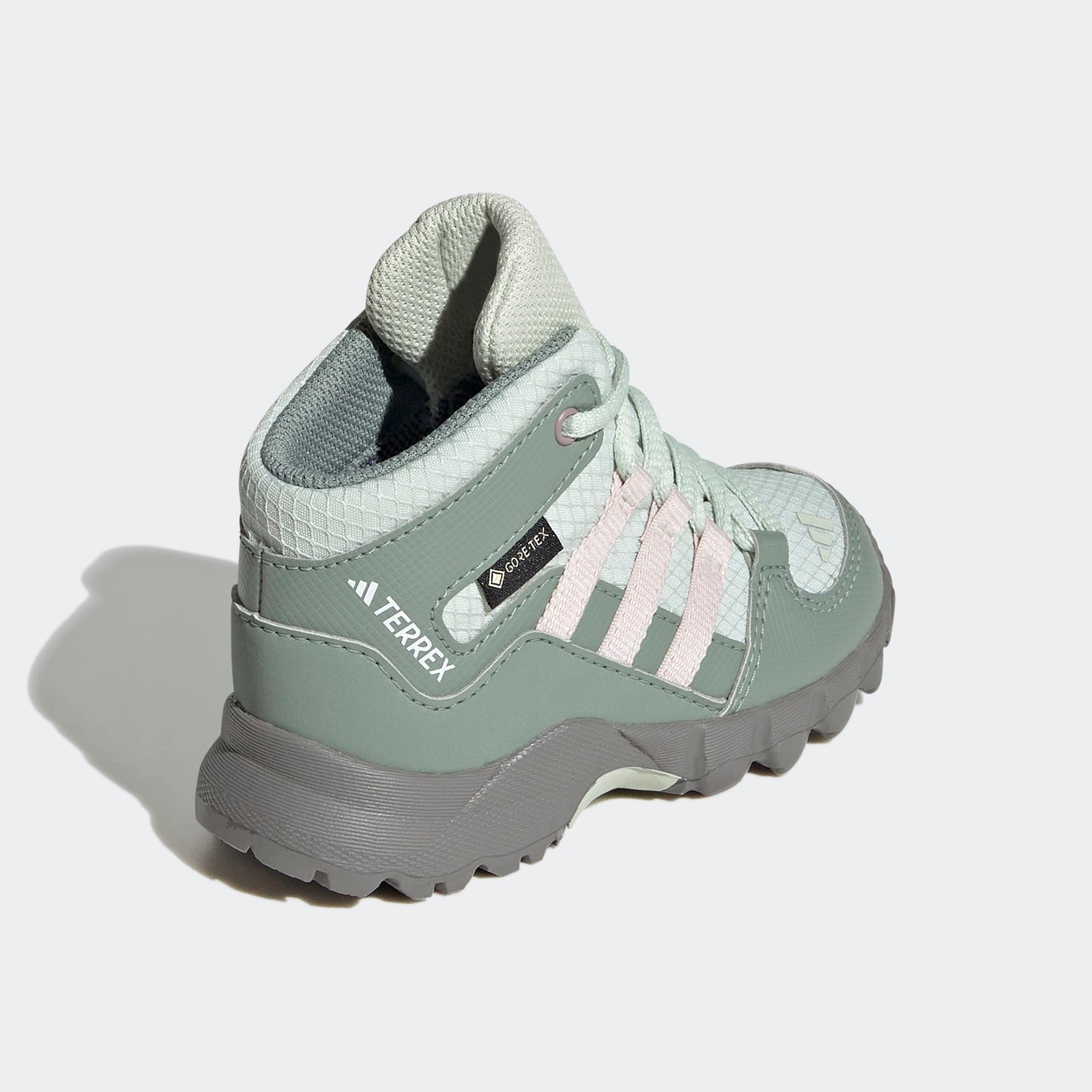 adidas TERREX Wanderschuh »TERREX MID GORE-TEX«, für Kinder