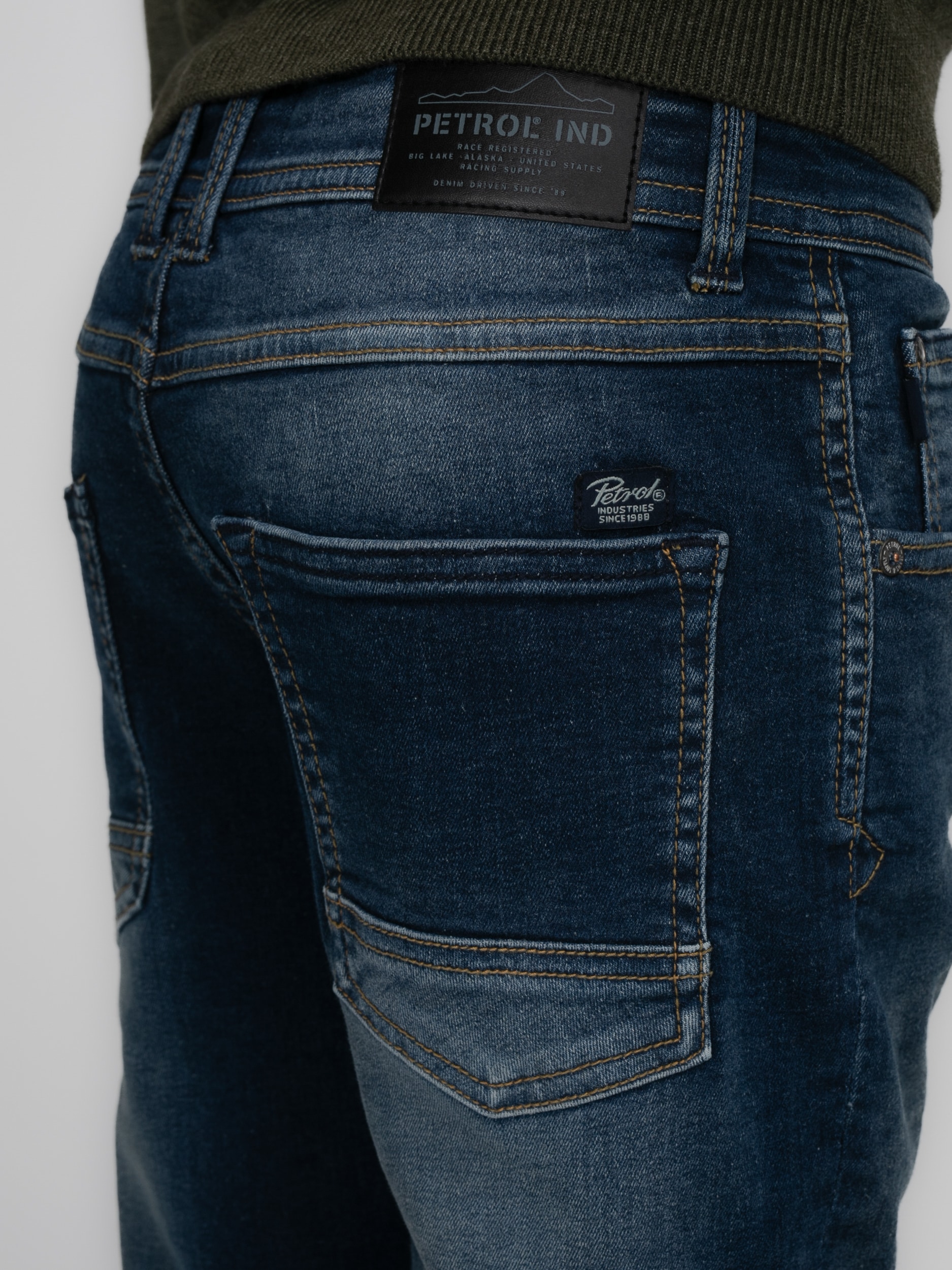 Petrol Industries Straight-Jeans mit Washed-Optik