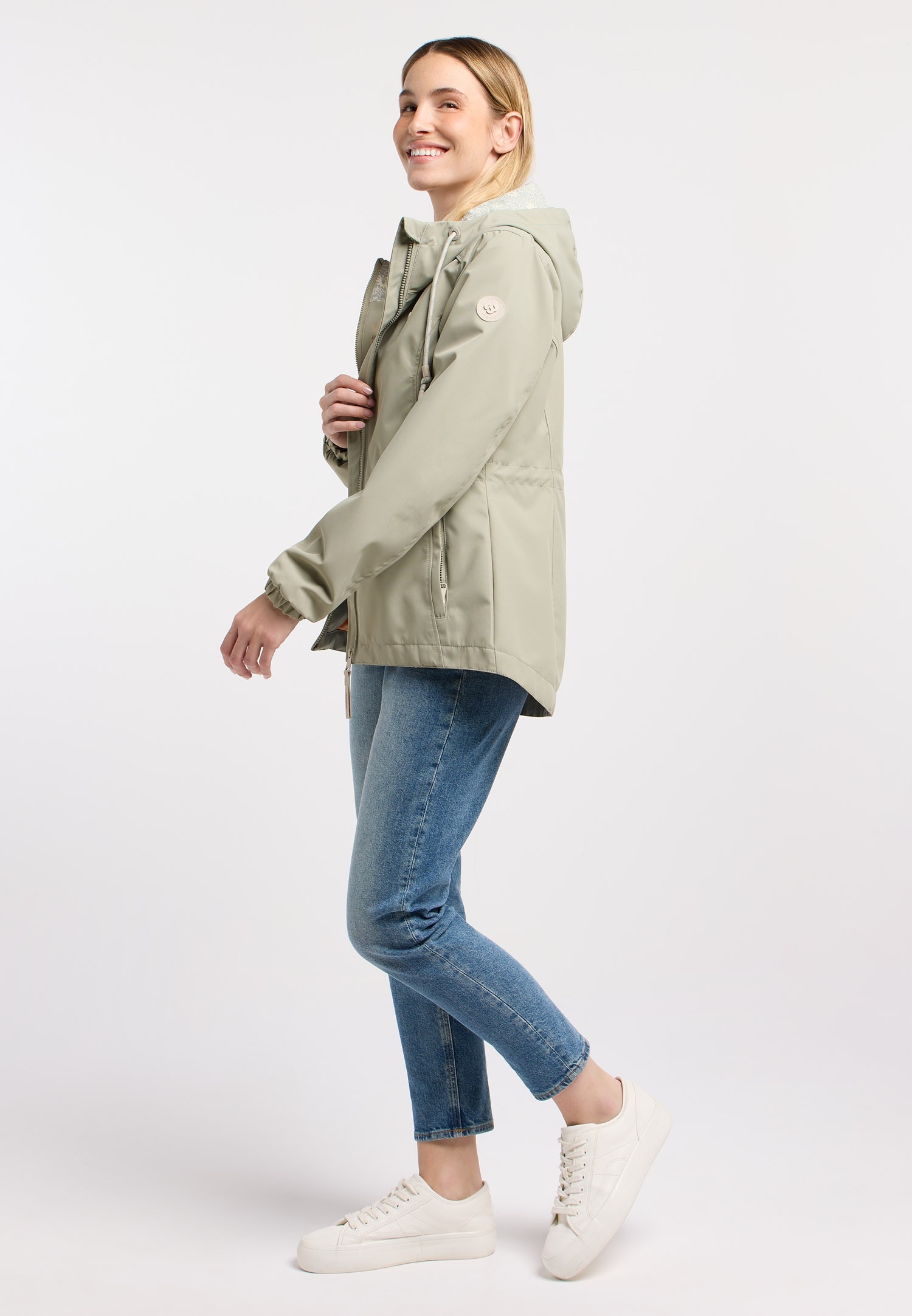 Ragwear Parka »DANKKA« mit Kapuze Mit Kordelzug, geblümtem Futter und reflektierenden Kordeln