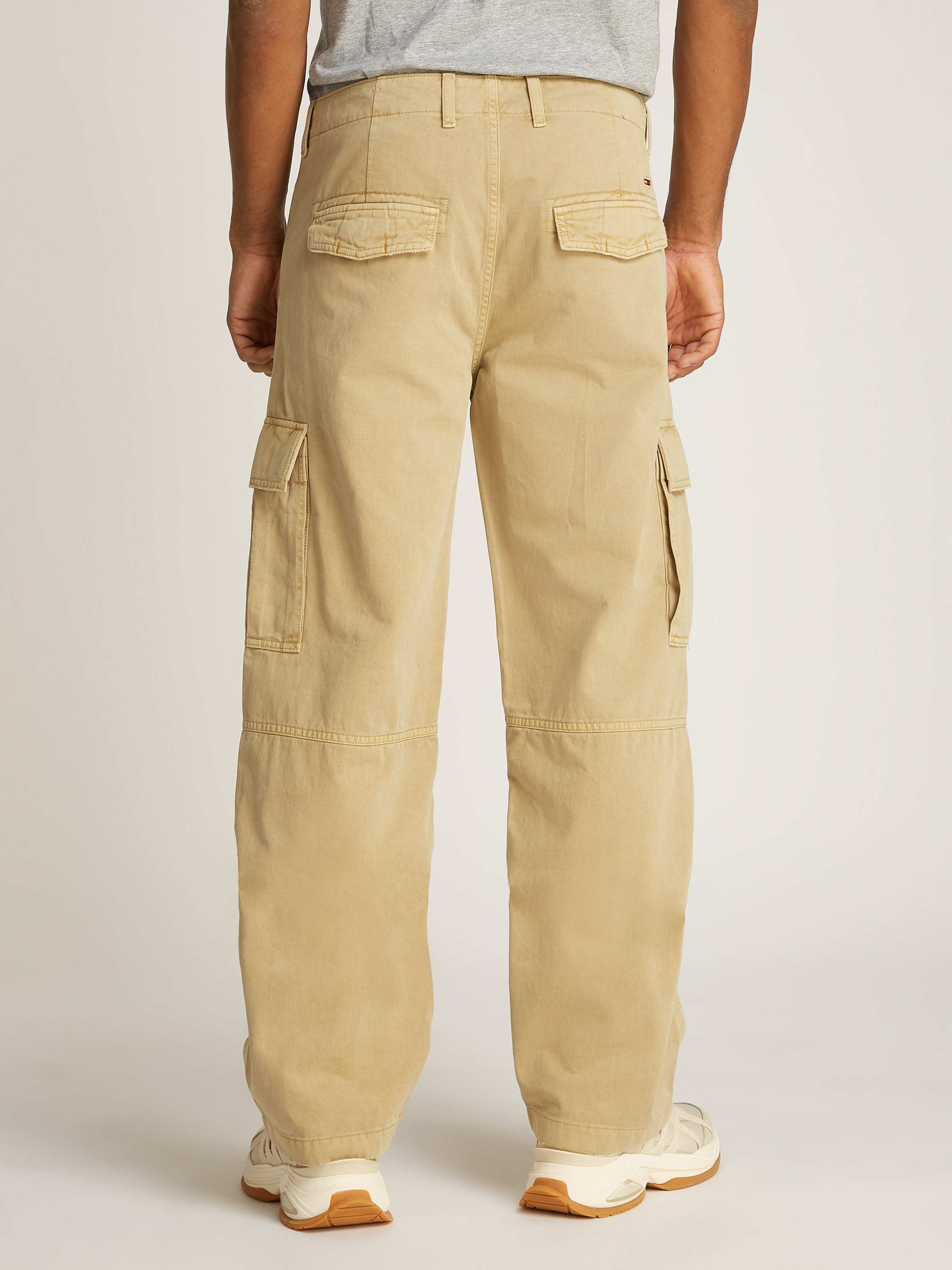 Tommy Jeans Cargohose »TJM JAIMIE COTTON CARGO«, mit Kniefalten