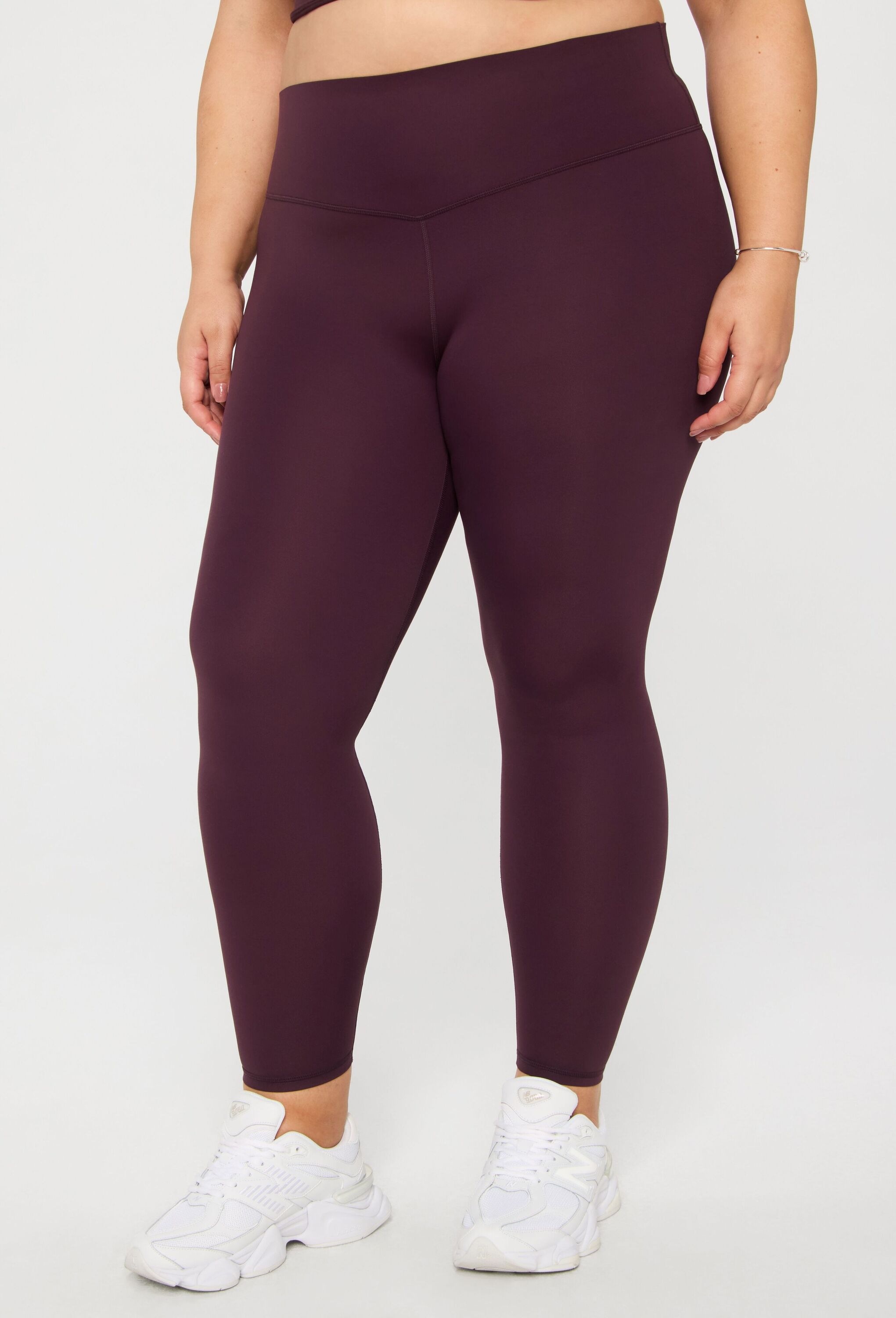 Fabletics Leggings »Fabletics Leggings PURELUXE HIGH-WAISTED TLC LEGGING«  aus elastischem Material