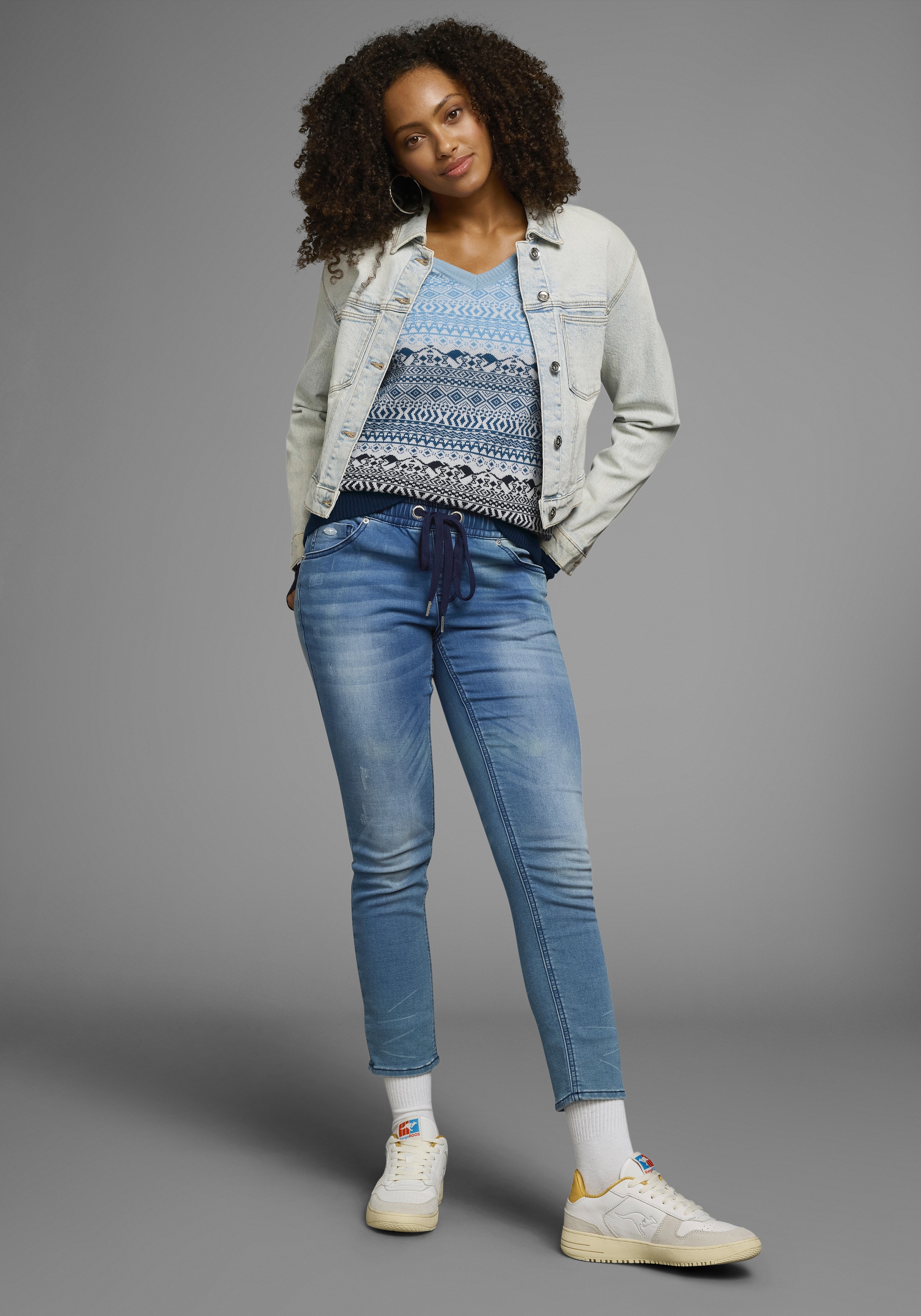 KangaROOS Jacquardpullover, im Norweger-Muster mit kleinen Kängurus