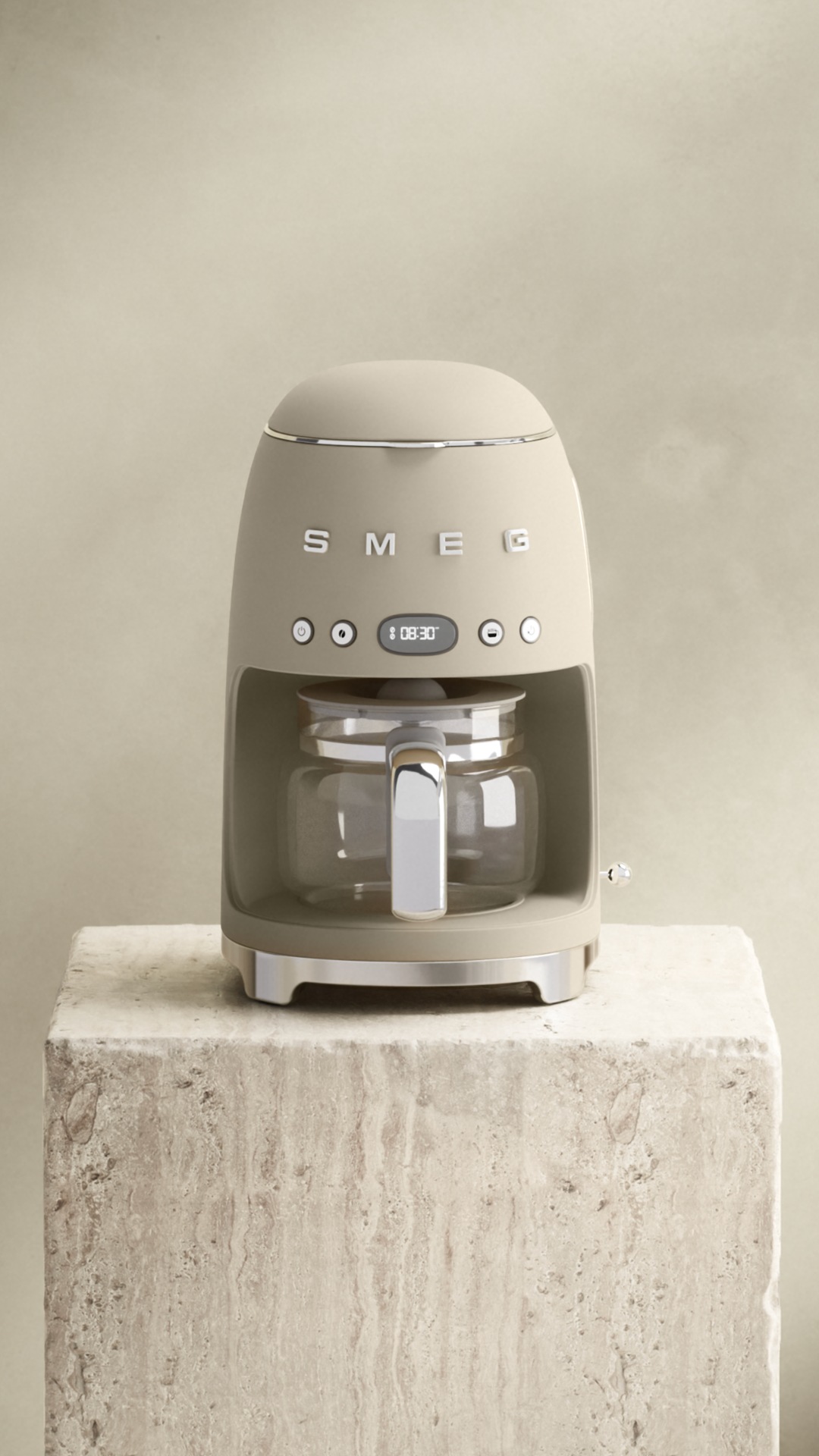 Smeg Filterkaffeemaschine »DCF02MLMEU« 1,25 l Kaffeekanne 1x4