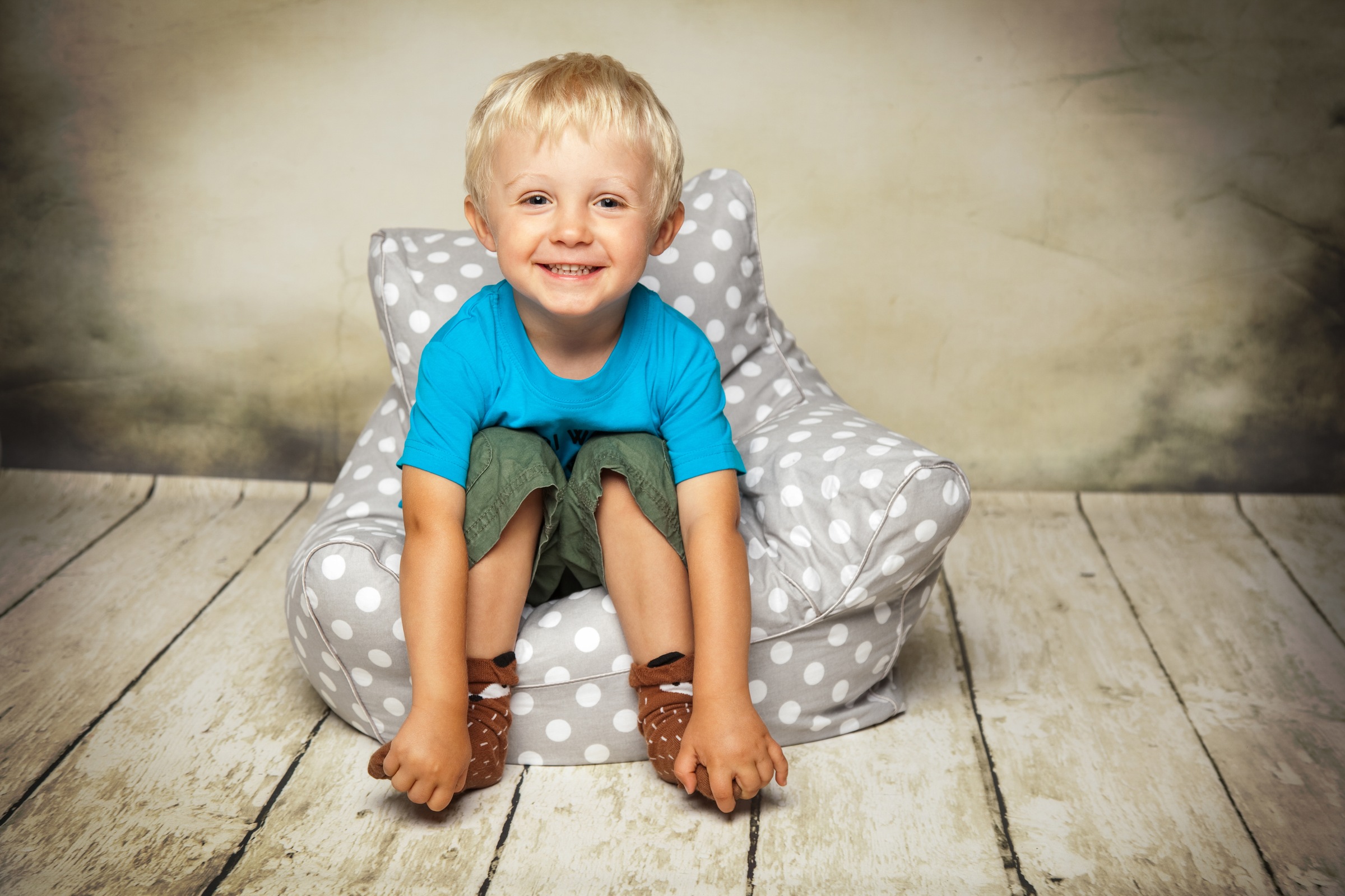 Knorrtoys® Sitzsack »Dots, Grey«, für Kinder; Made in Europe online kaufen