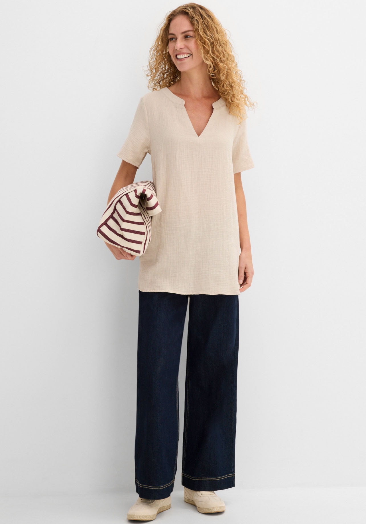 bonprix Longtunika für entspannten Look, Regular Fit, Kurzarm-Design