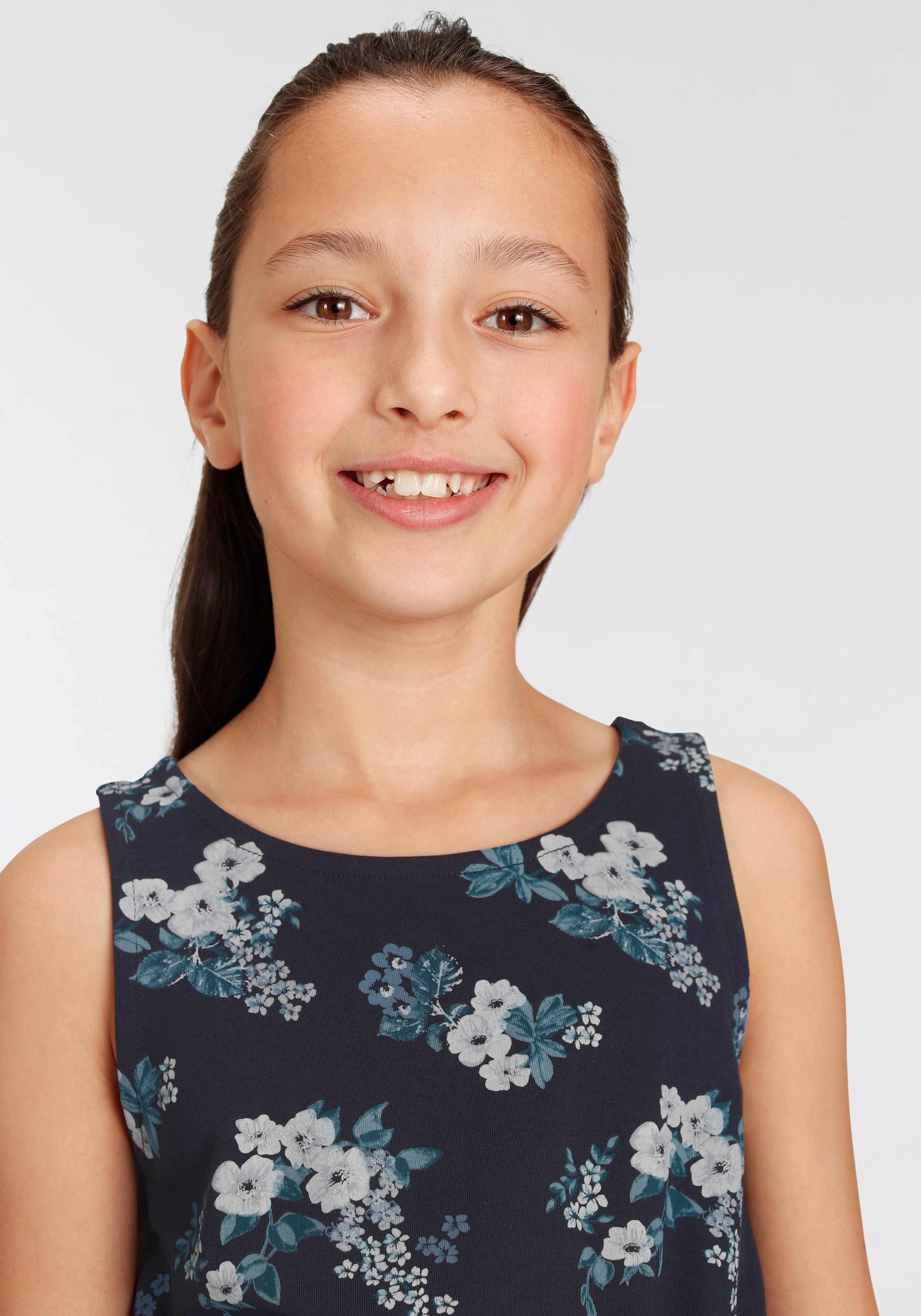 KIDSWORLD Jerseykleid »- Skaterkleid mit Blumen bedruckt«, festliche Anlässe, kniefreie Länge, modisch, aus Jerseystoff