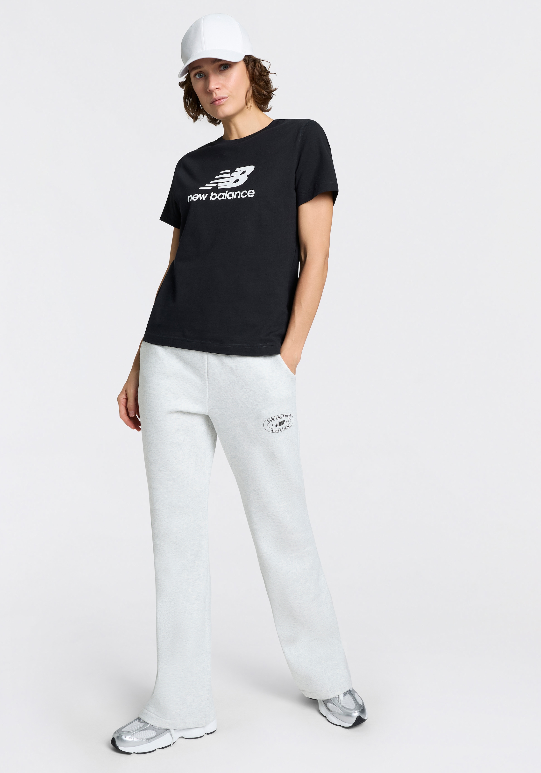 New Balance Sweathose »REIMAGINED FLEECE PANT«  für Erwachsene, mit sportlichem Stil, lange Hosenform