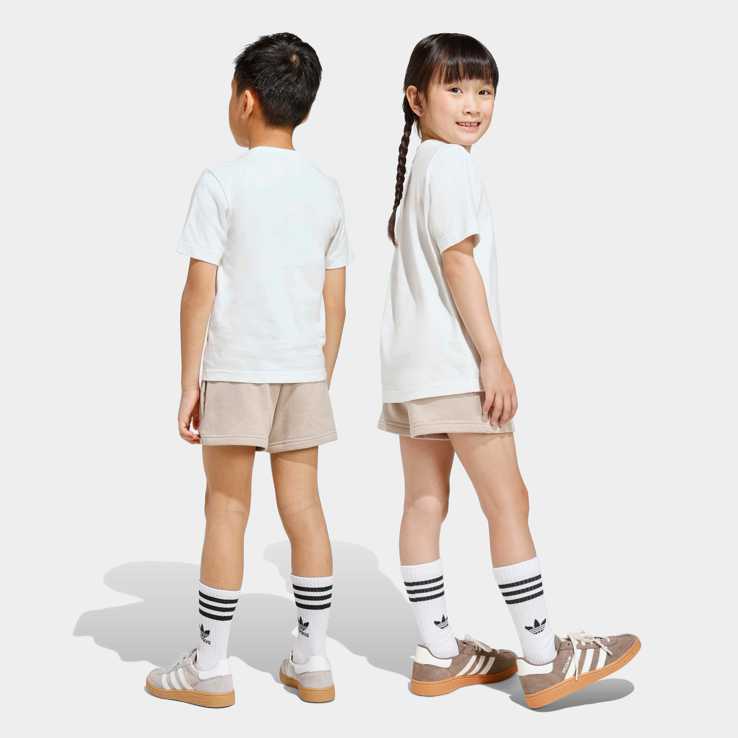 adidas Originals T-Shirt & Shorts »KIDS UND SET« 2