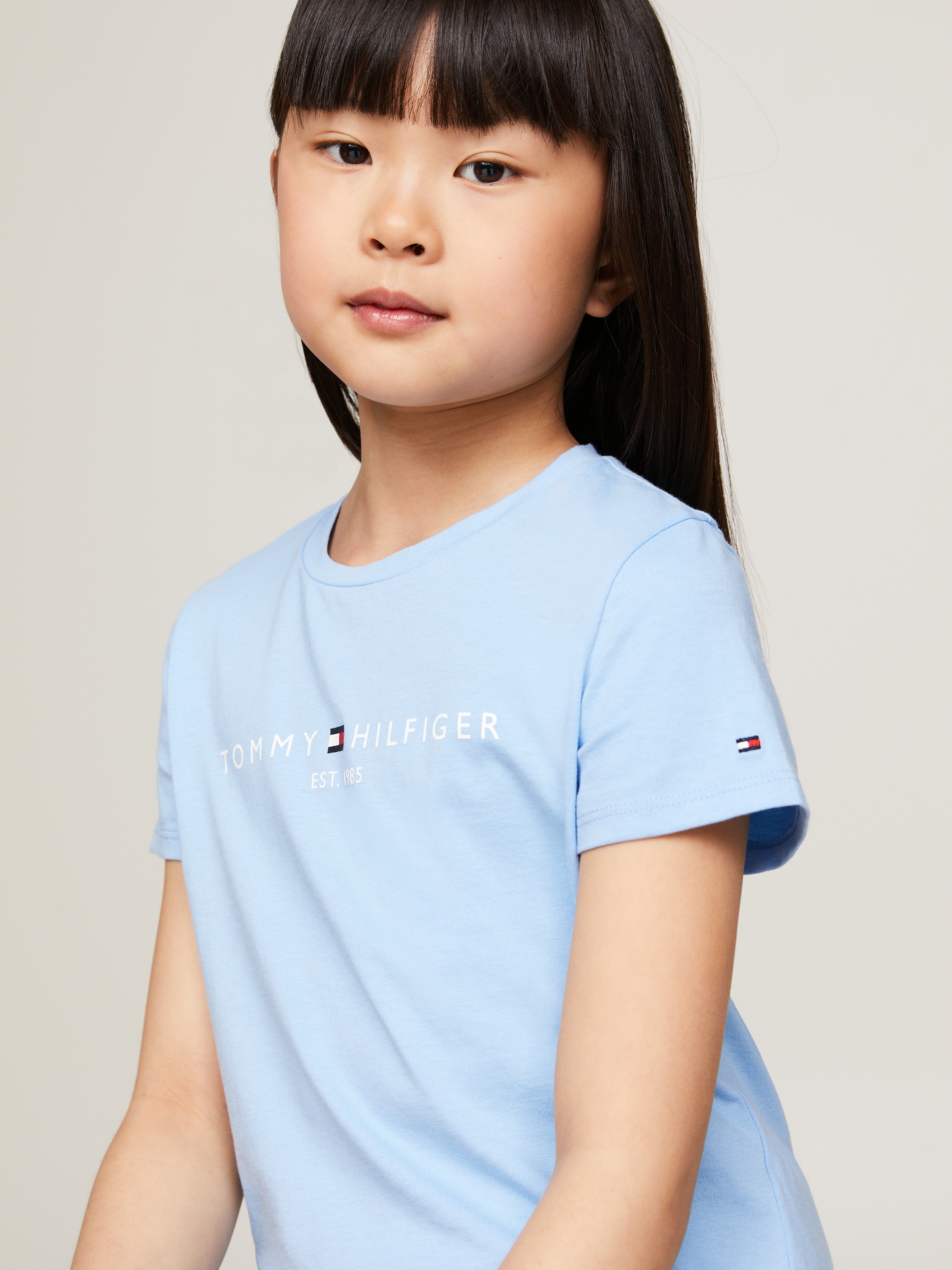 Tommy Hilfiger Kurzarmshirt »ESSENTIAL TEE S/S« 1 Stk. mit Tommy Hilfiger Logoschriftzug