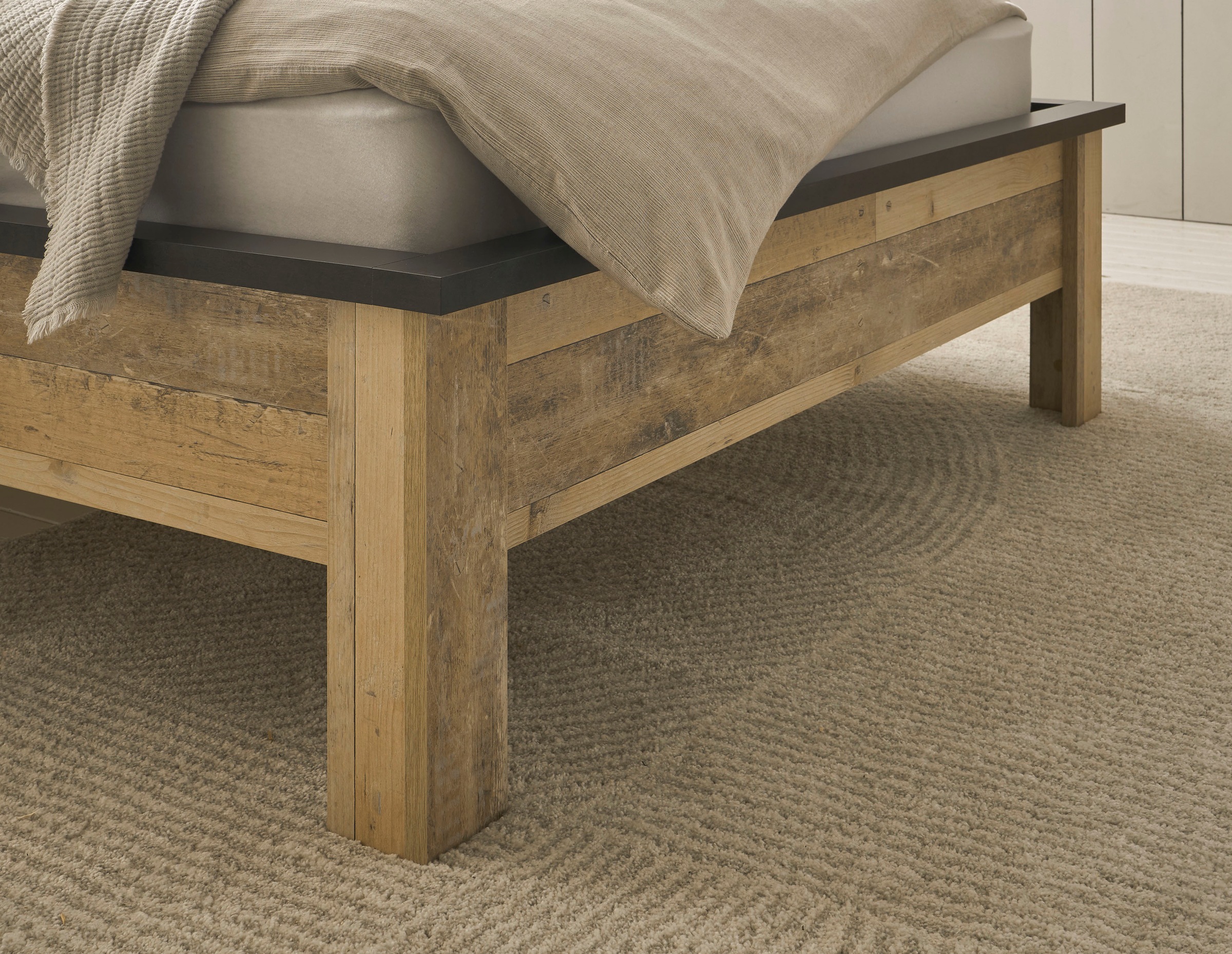 Home affaire Bettanlage »SHERWOOD« 2 Stk. tlg. Liegefläche Bett 90x200cm, Nachttisch mit 1 Schublade