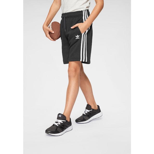 adidas Originals Shorts »ADICOLOR« bei ♕