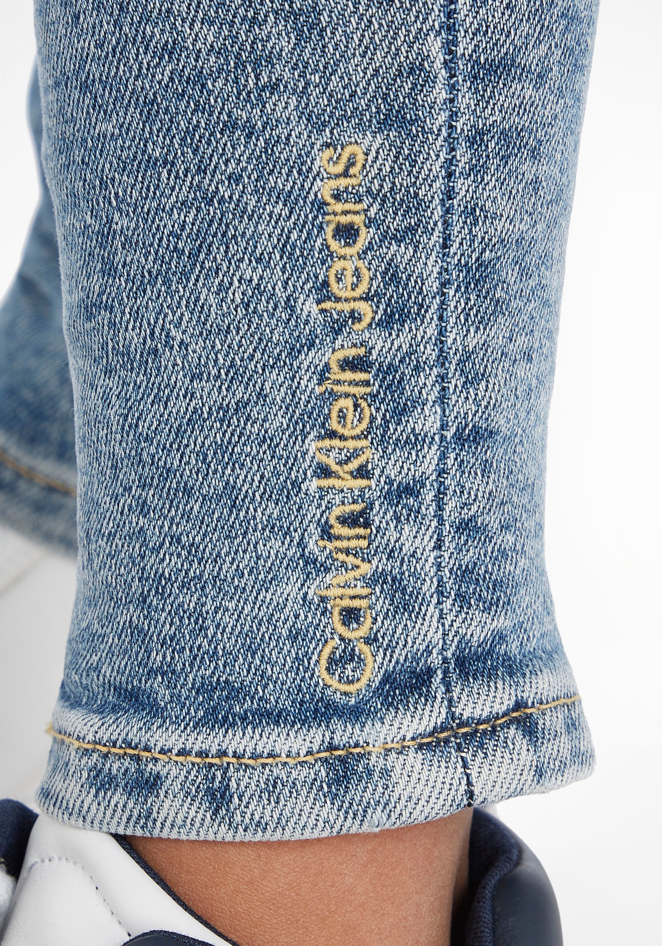 bei Jeans SNAKE« BLUE SKINNY ♕ LIGHT Stretch-Jeans »MR Calvin Klein