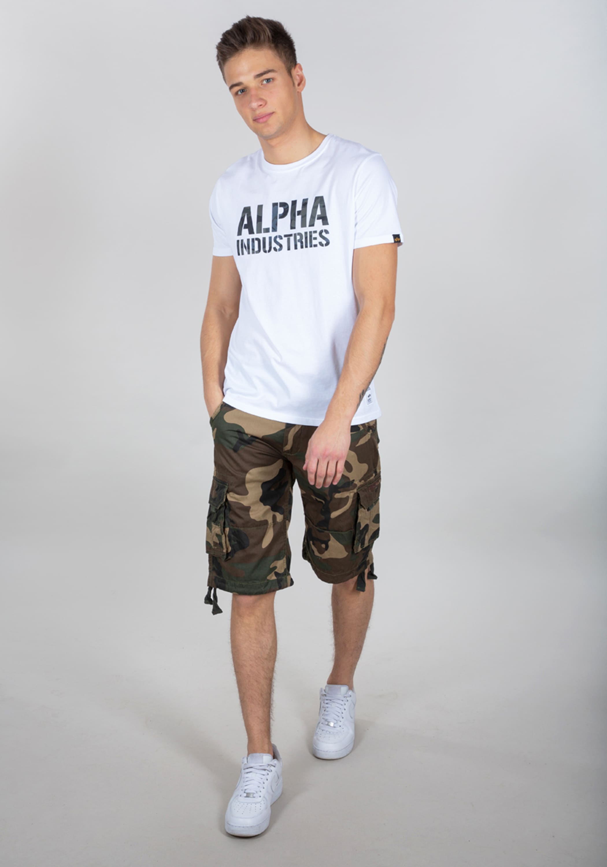 Alpha Industries Shorts »Alpha Industries Men - Shorts Jet Short Camo«