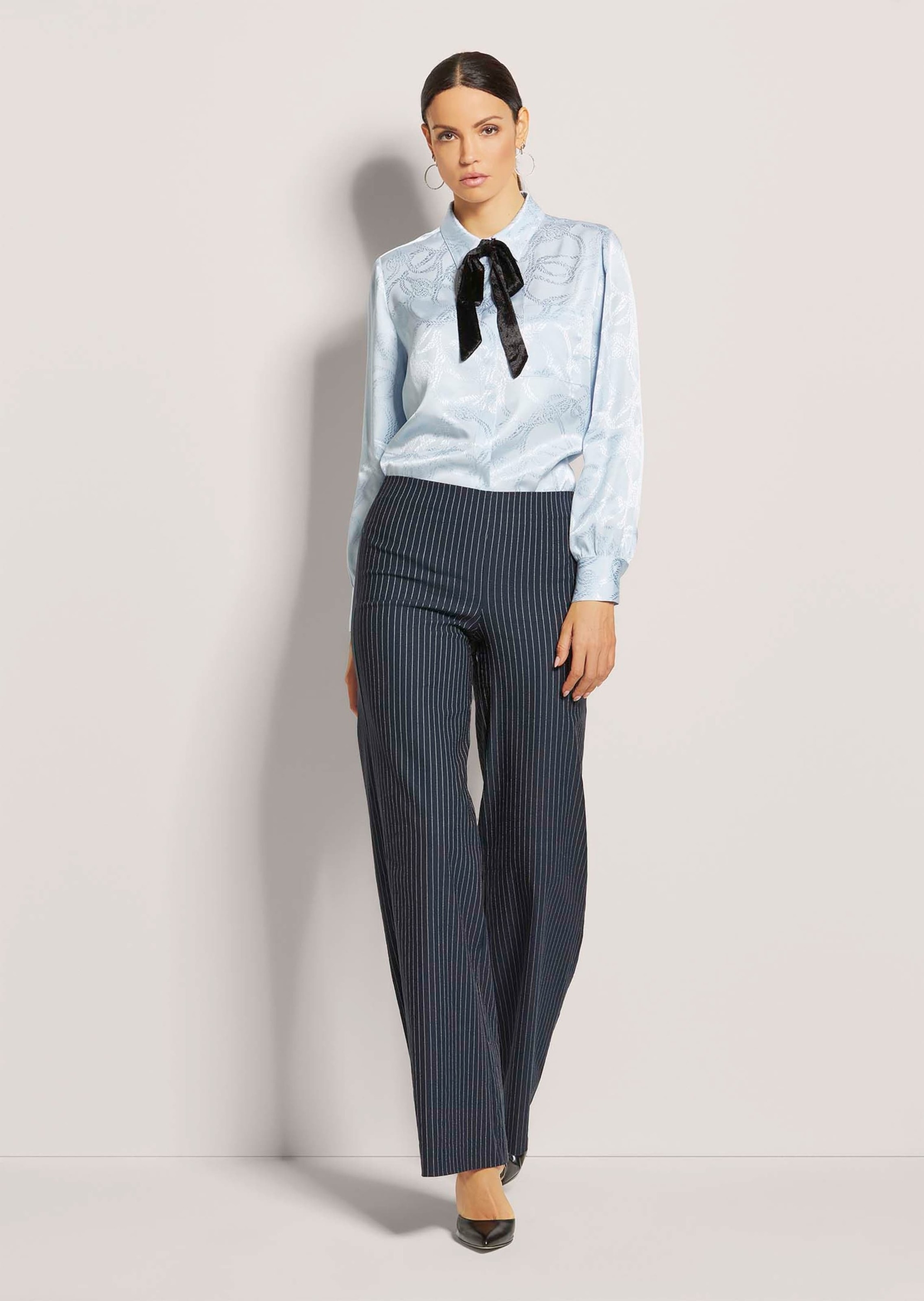 MADELEINE Stoffhose »Hose Schlupfhose in ausgestellter Form«