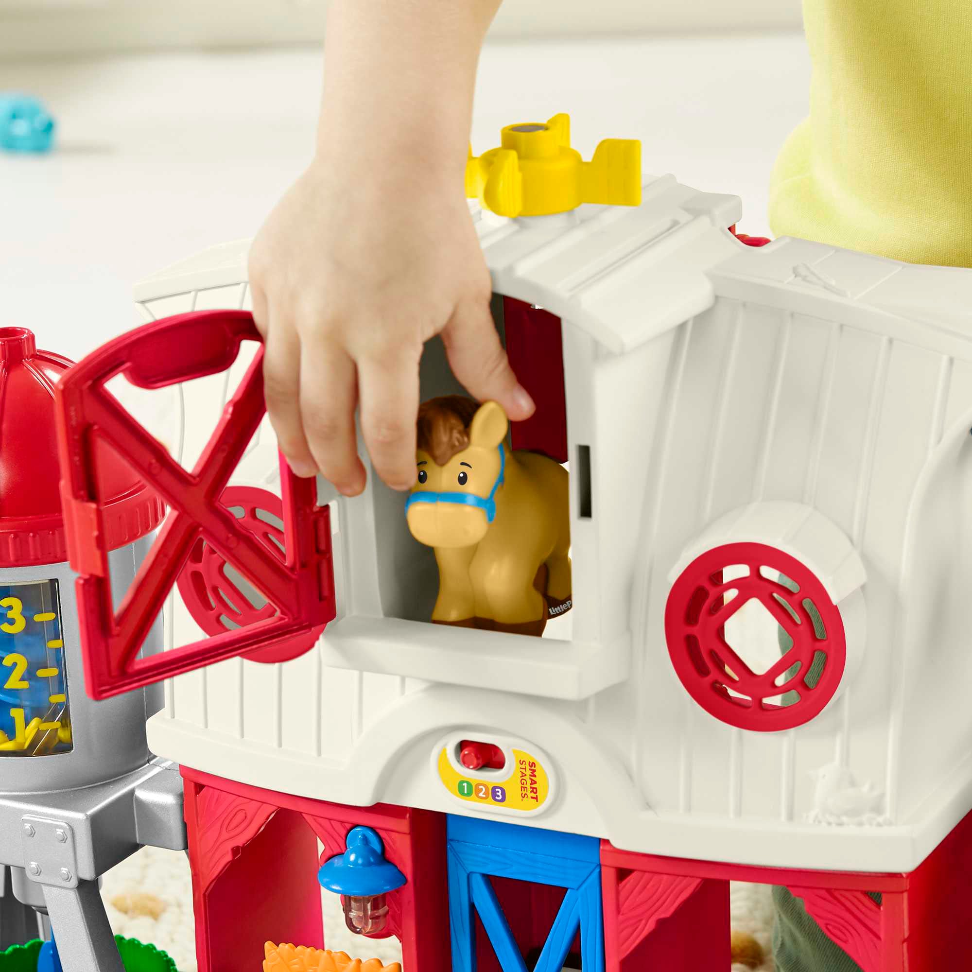 Fisher-Price® Lernspielzeug »Little People Bauernhof«, mit Licht und Sound, inklusive Tiere