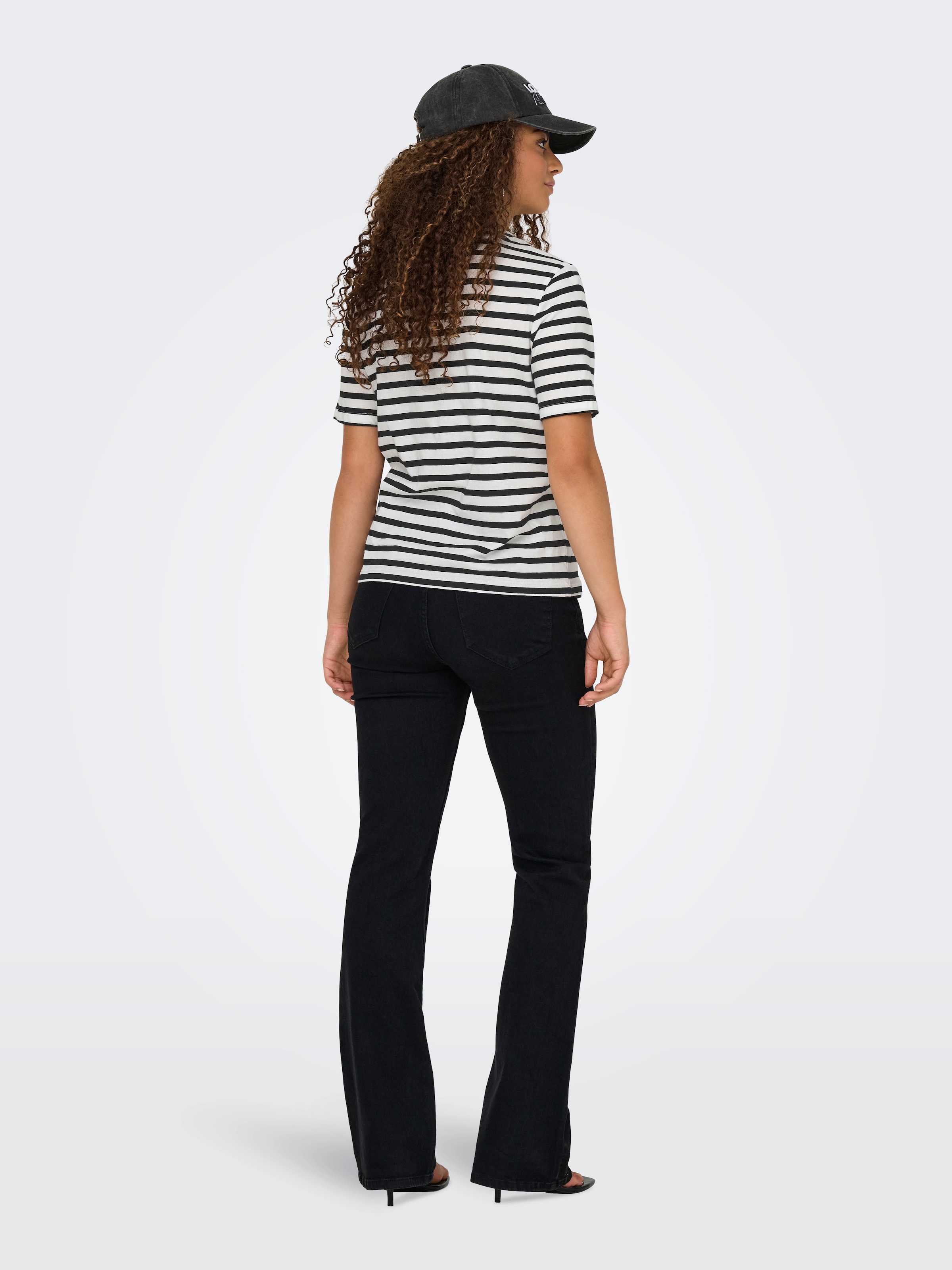 ONLY T-Shirt »ONLKIKO LIFE S/S O-NECK TERRY TOP CS JRS«