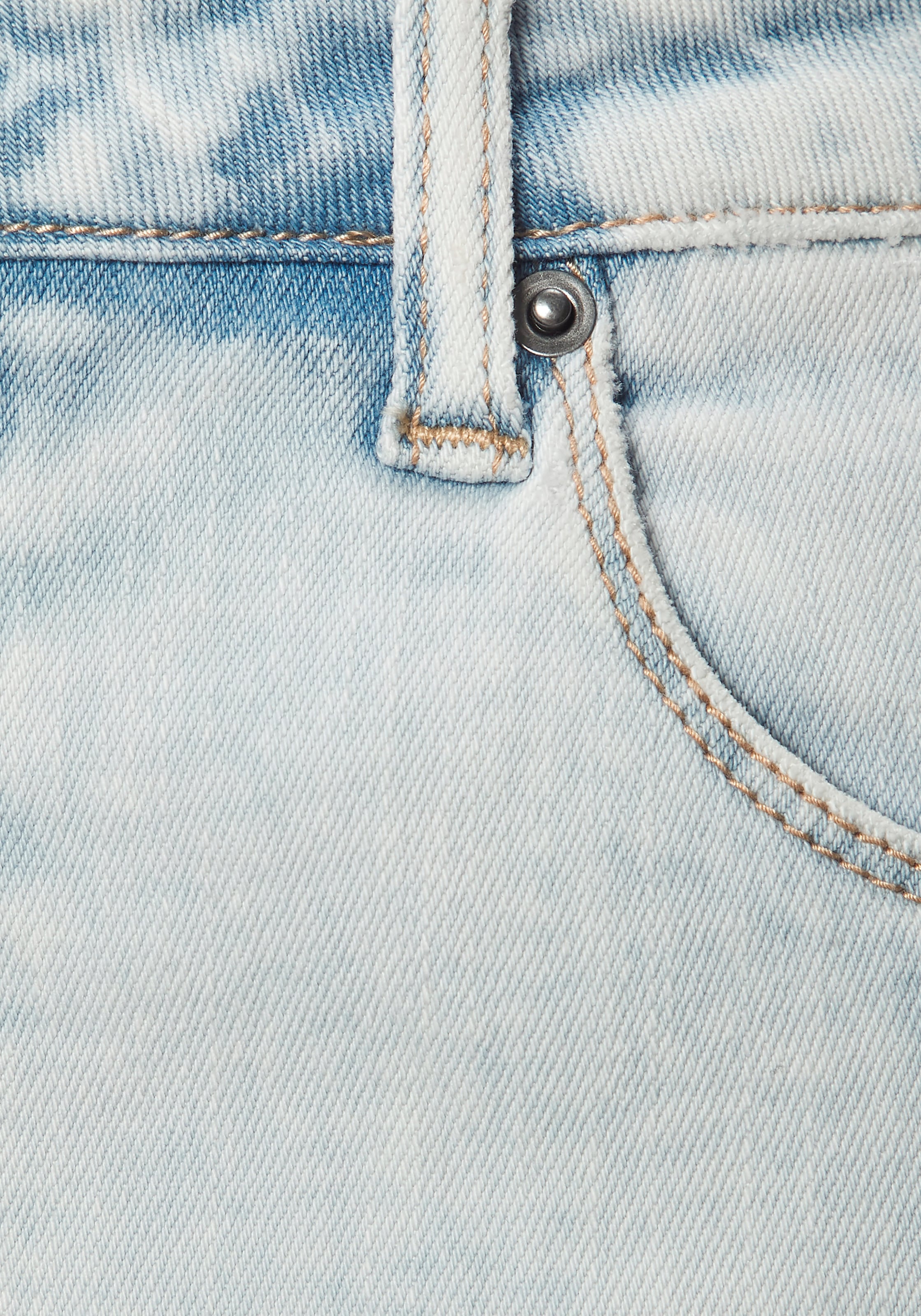 Buffalo Ankle-Jeans in angesagter Barrel-Form