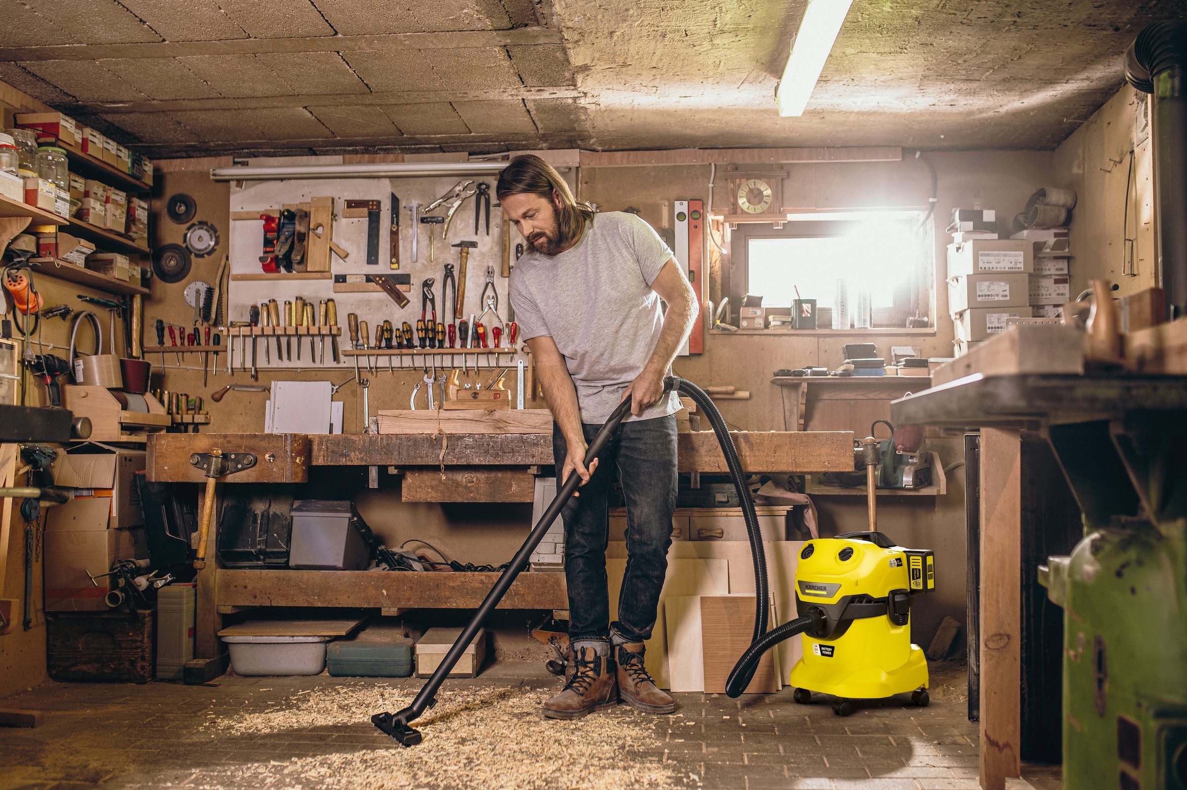 KÄRCHER Nass-Trocken-Sauger »WD 4-18 Dual Battery Set V-20/22«, 36-V-Motor, 20 l Kunststoffbehälter, inkl. Akku und Ladegerät