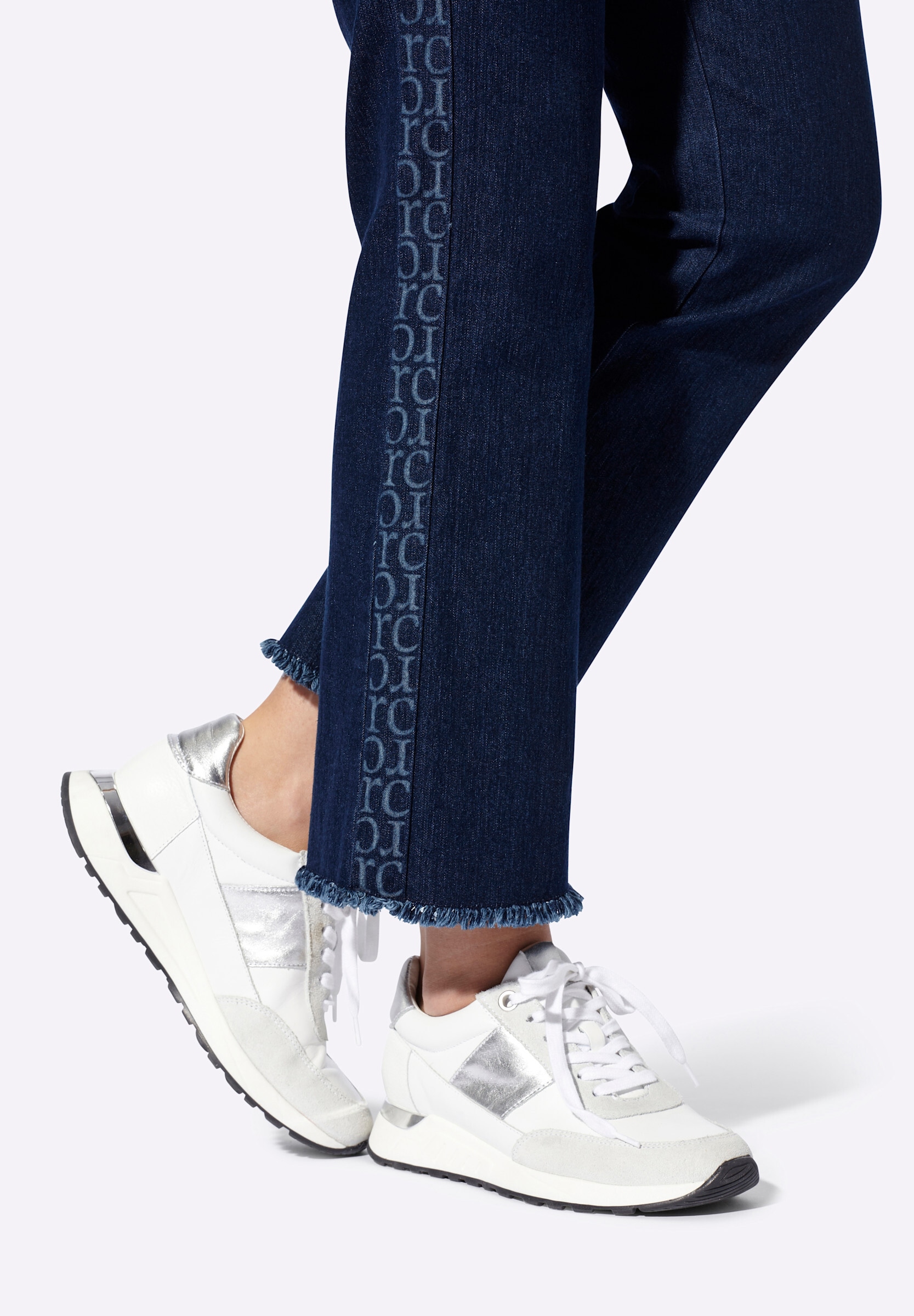heine 5-Pocket-Jeans »Push-up-Jeans Push-up-Jeans mit Fransen am Saum«