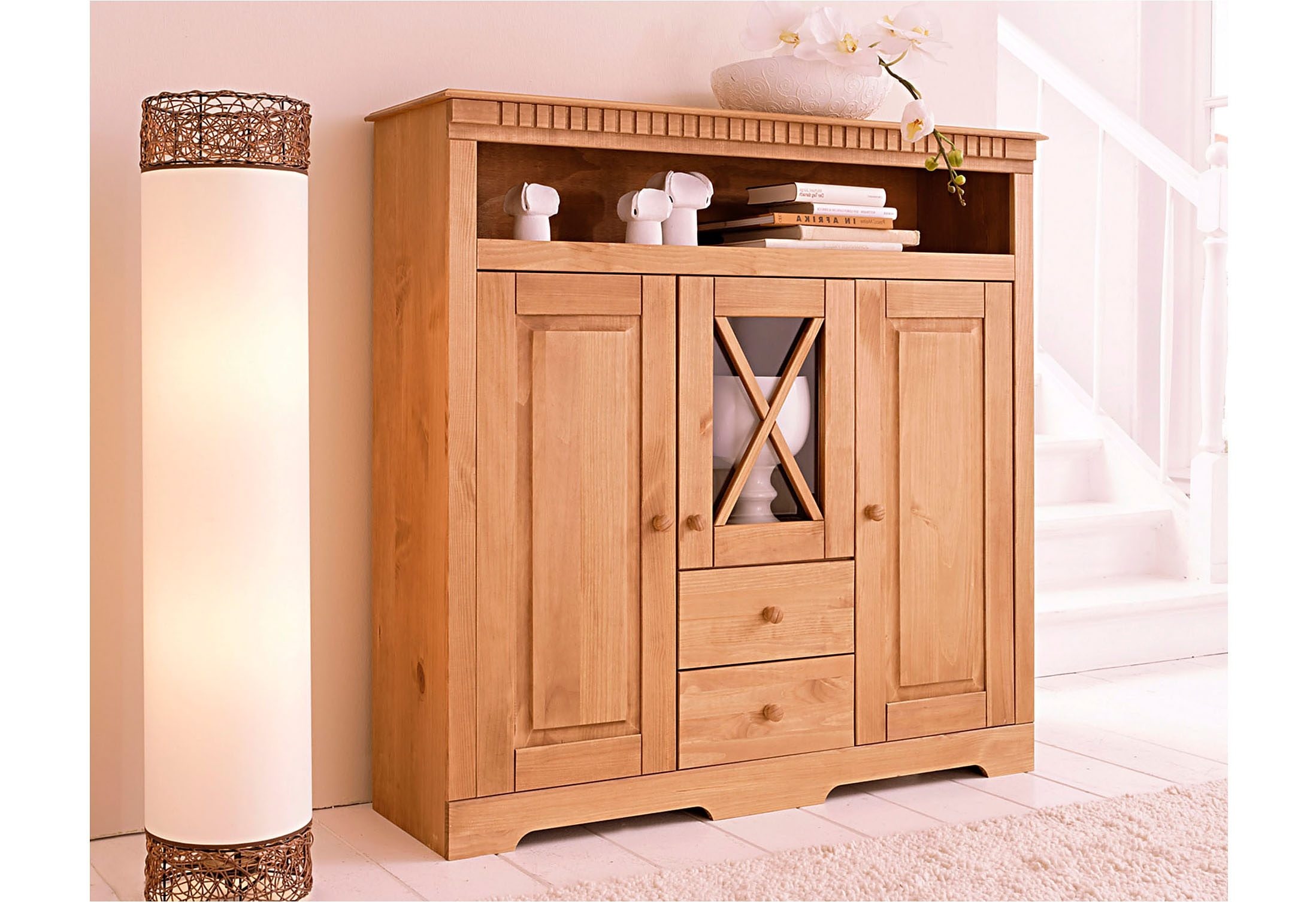 OTTO home Highboard "Lisa" Stauraumschrank aus massivem Kiefernholz, mit dekorativen Fräsungen