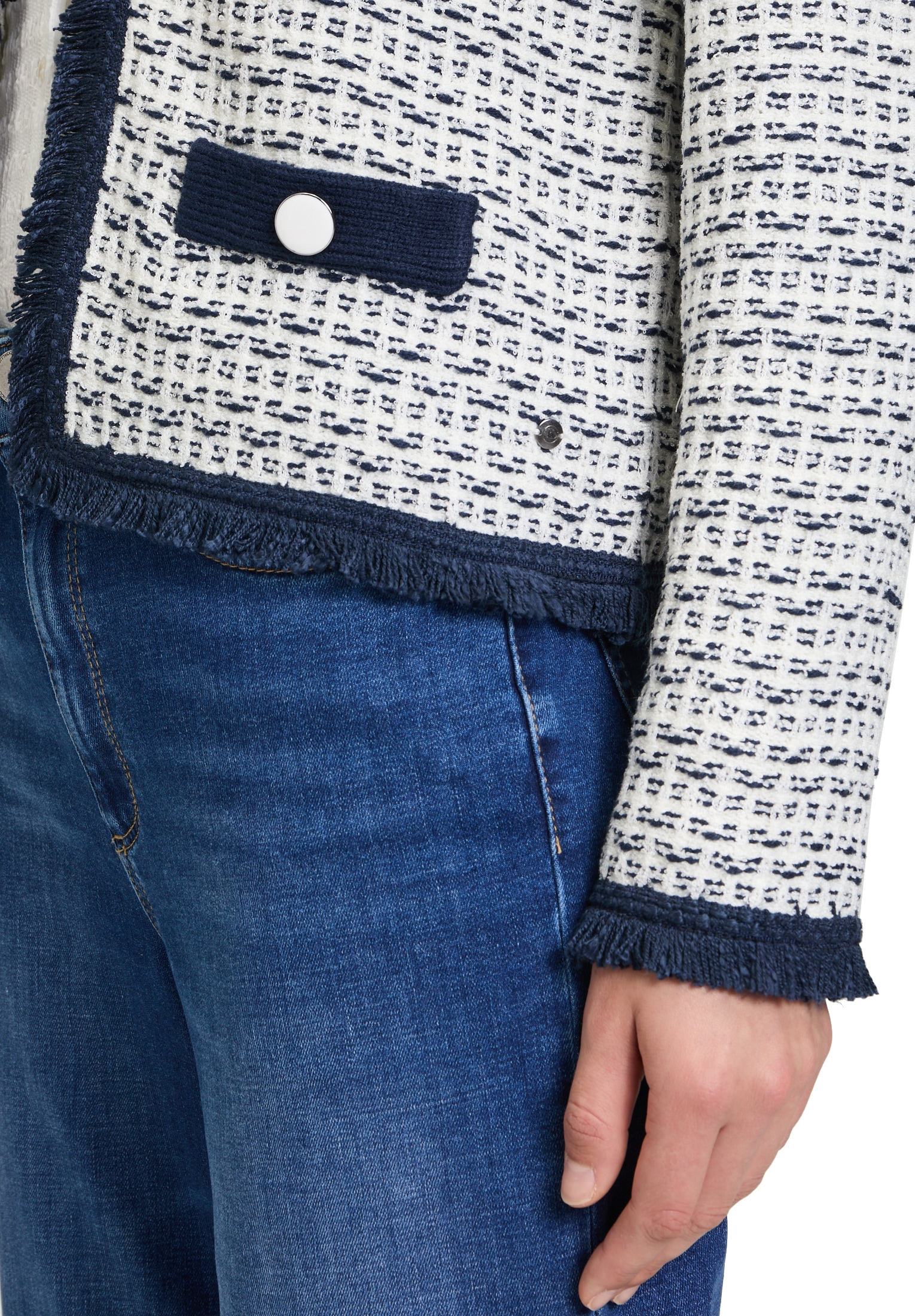 Betty&Co Cardigan »Strick-Cardigan mit Rundhalsausschnitt«