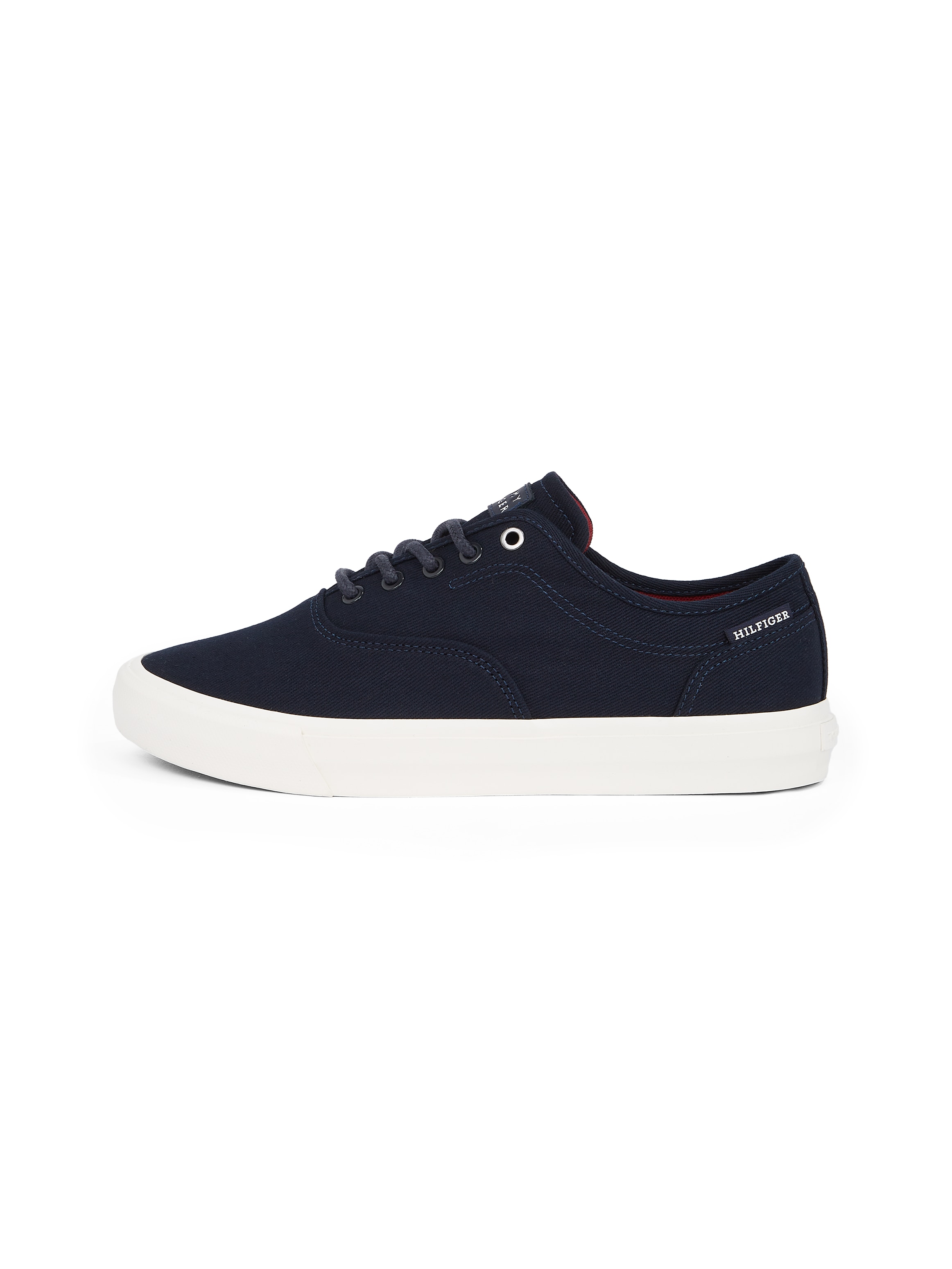 Tommy Hilfiger Sneaker »TH HI VULC LOW OXFORD TWILL«, Freizeitschuh, Halbschuh, Schnürschuh mit Label an der Ferse