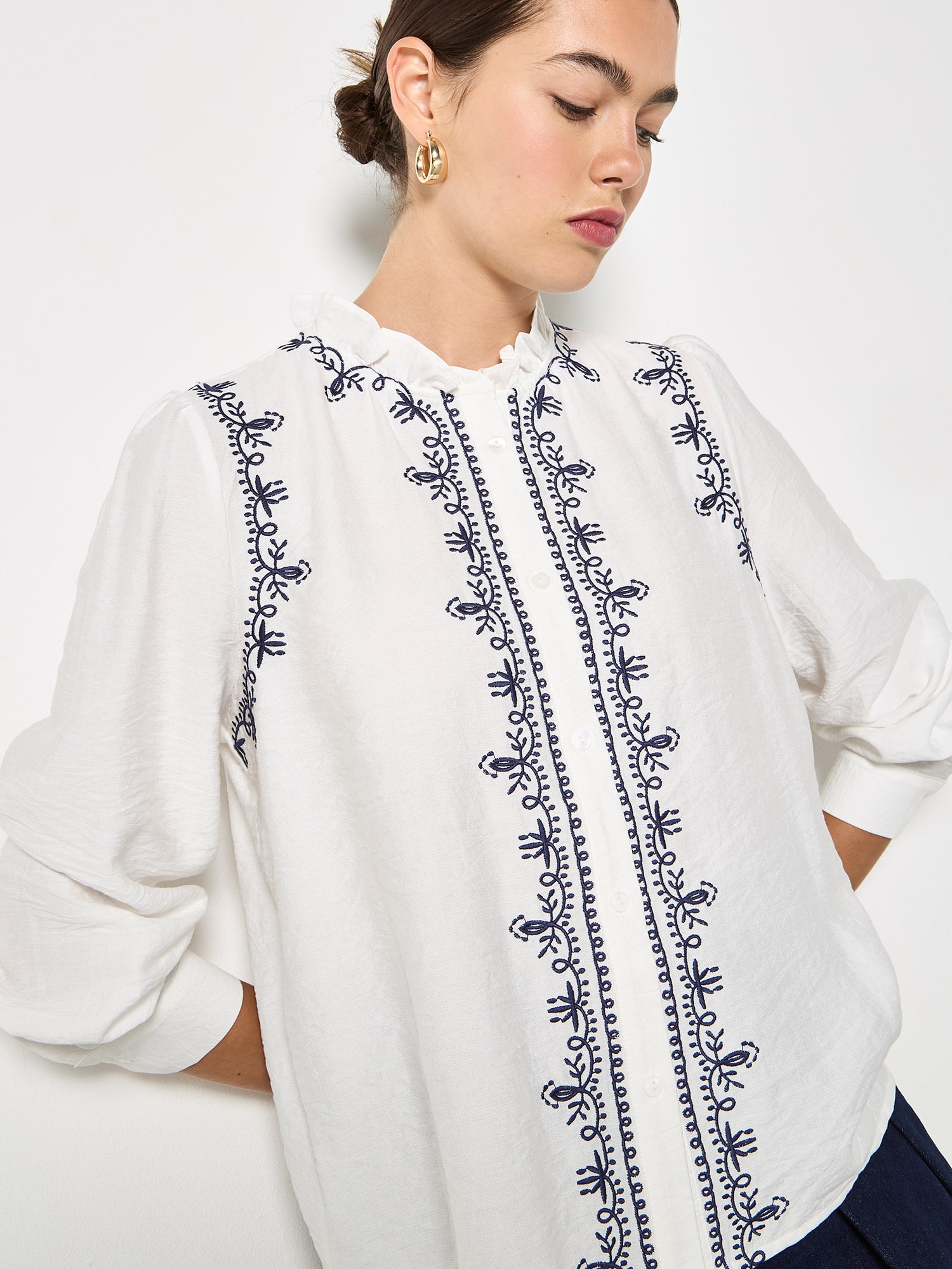 Apricot Klassische Bluse »Bluse« mit Stickerei