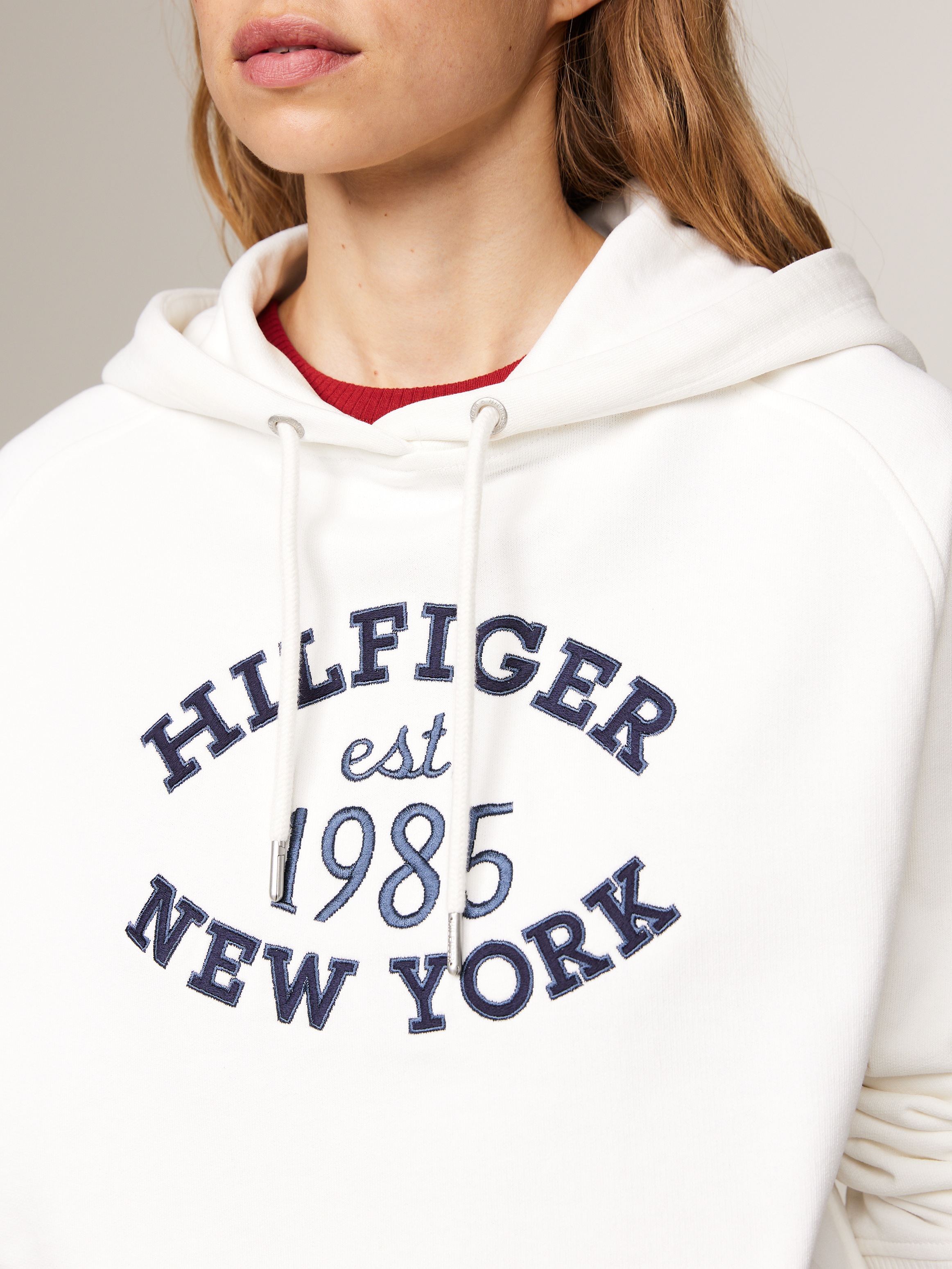 Tommy Hilfiger Kapuzensweatshirt »MDRN REG VARSITY HOODIE«, mit Kapuze