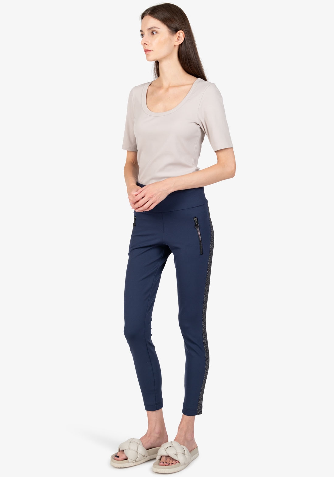Sportalm Kitzbühel Röhrenhose, mit Animalprint-Streifen an der Seite