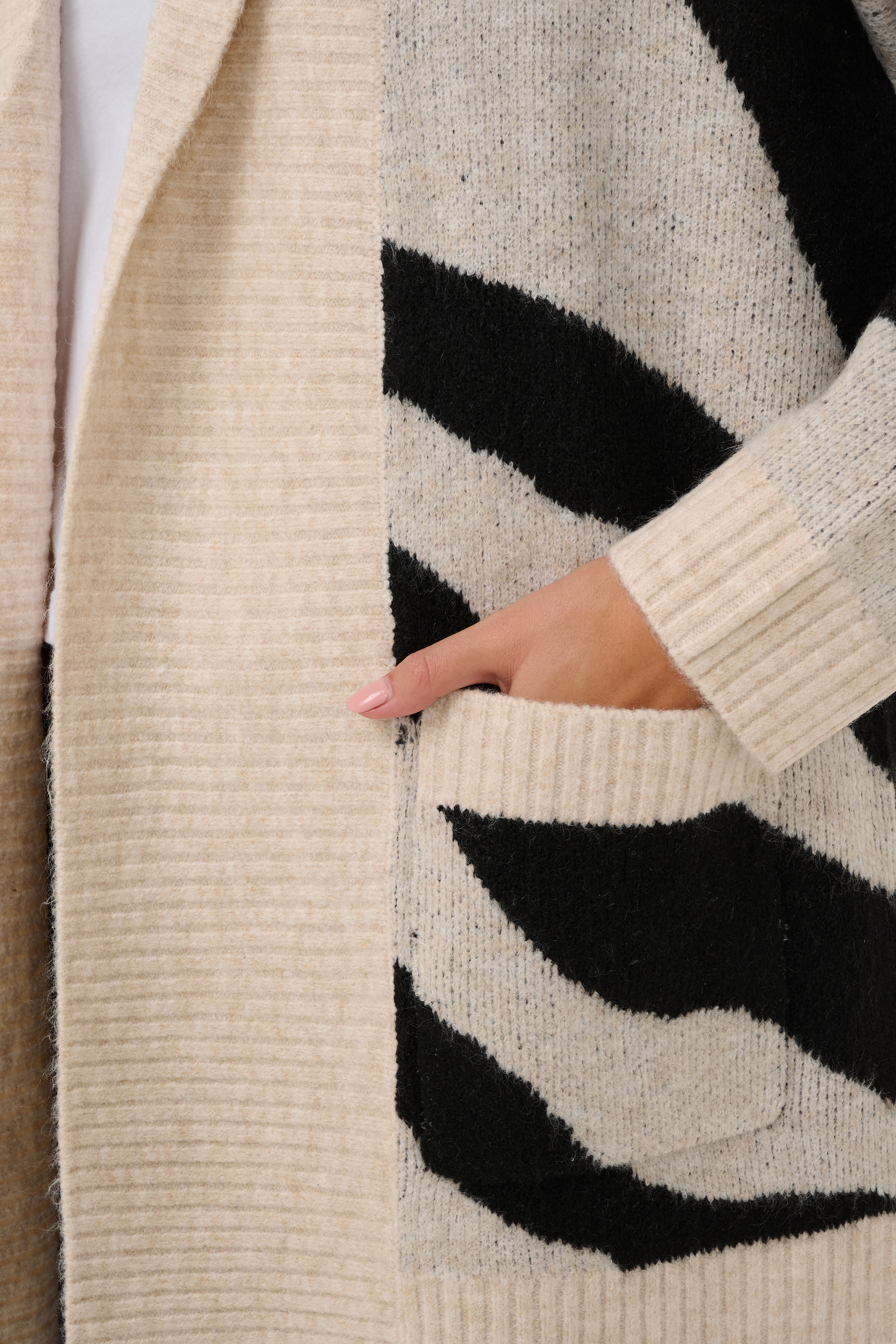 Saint Tropez Strickjacke »MallieSZ Open Cardigan« Materialmix, Loose fit