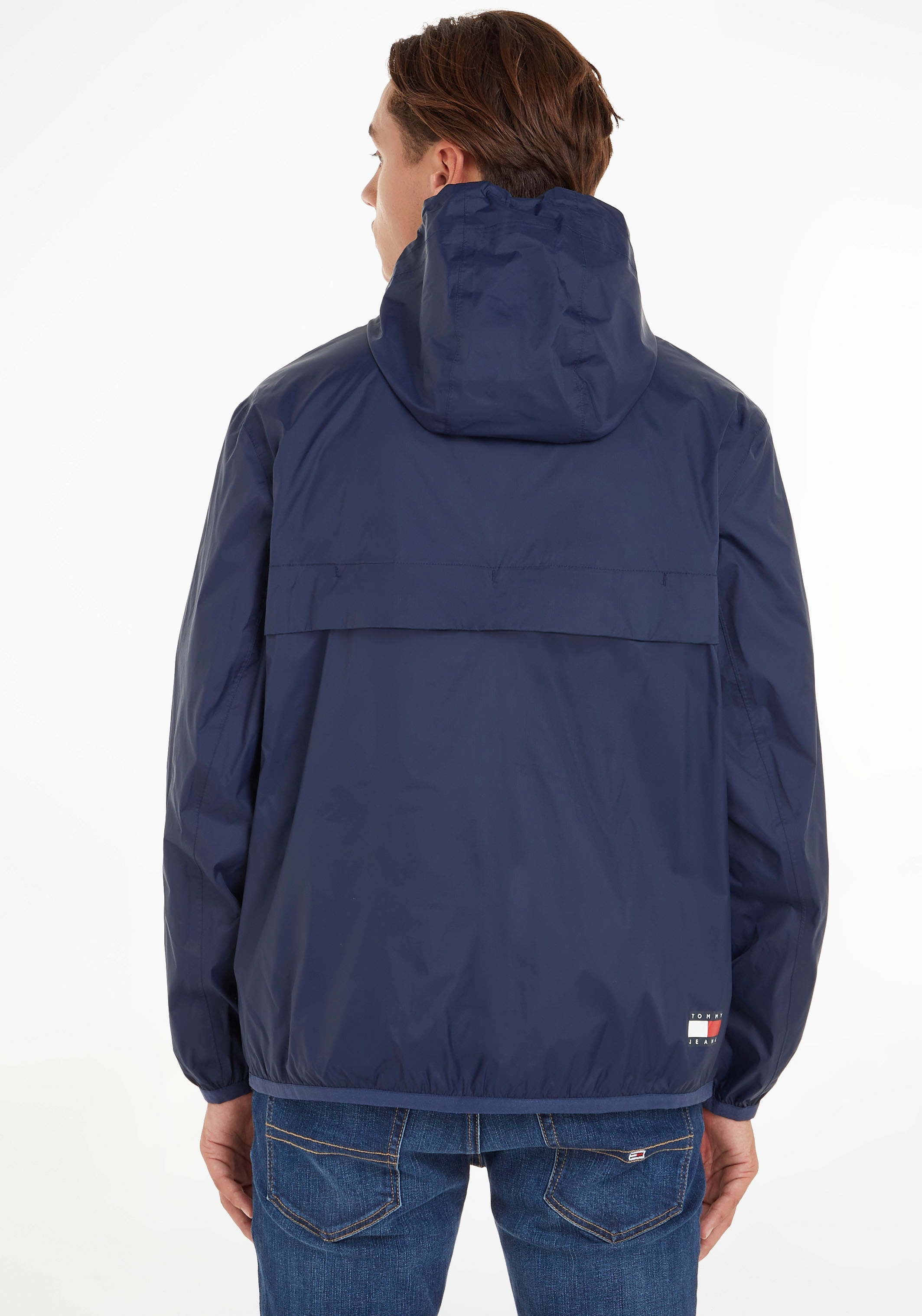 Tommy Jeans Windbreaker »TJM PCKABLE TECH CHICAGO POPOVER«, mit Kapuze, mit kontrastfarbenen Details
