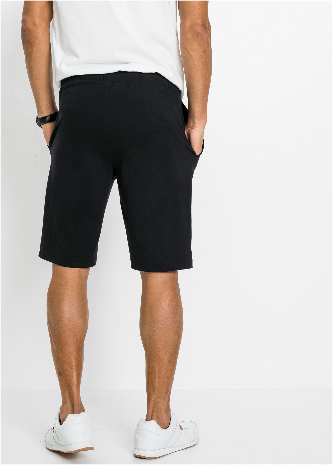 bonprix Shorts  aus Baumwolle und Polyester, Regular Fit, leichte Qualität