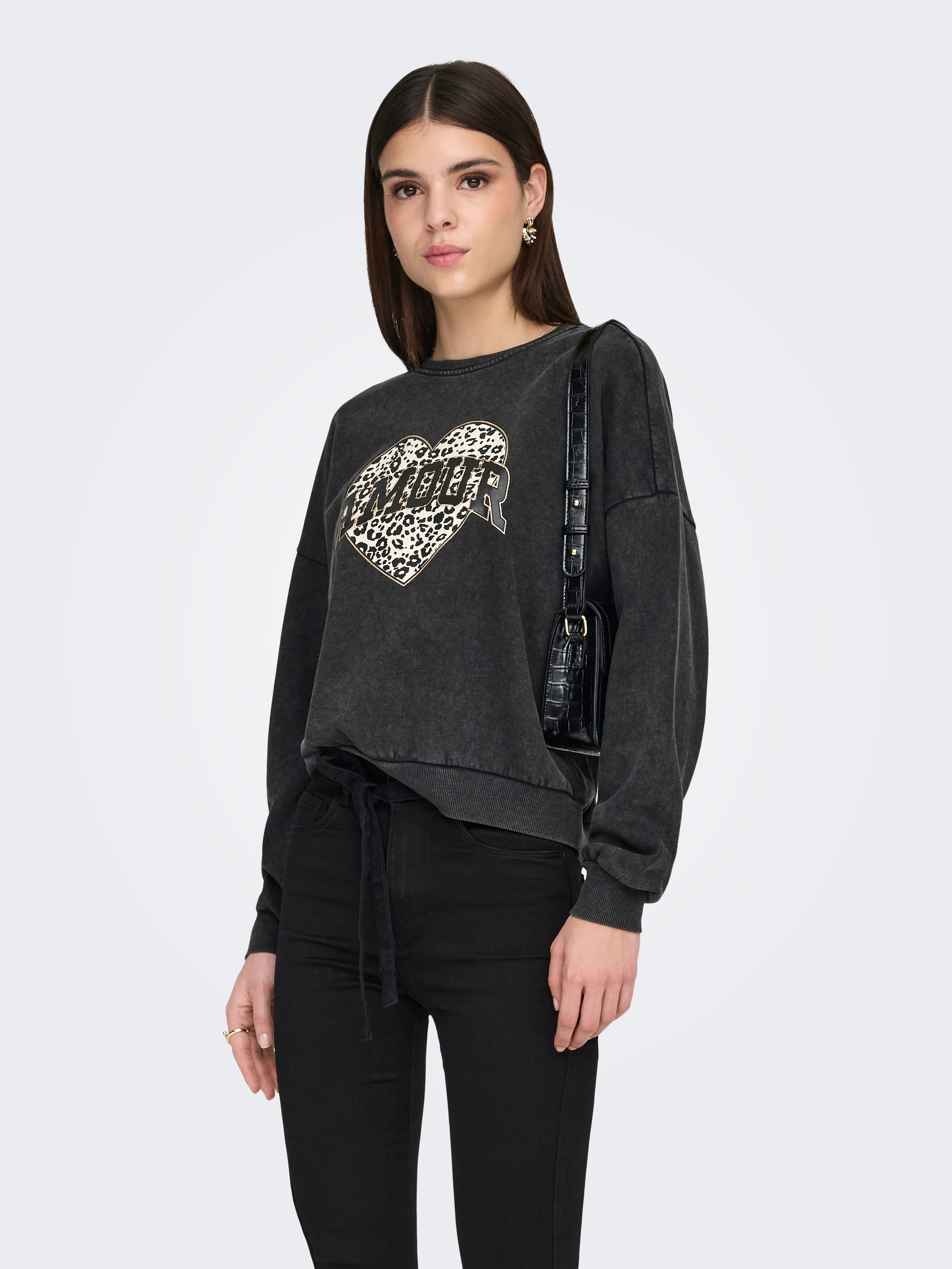 ONLY Sweatshirt »ONLLAUREN L/S LEO O-NECK CC SWT«

