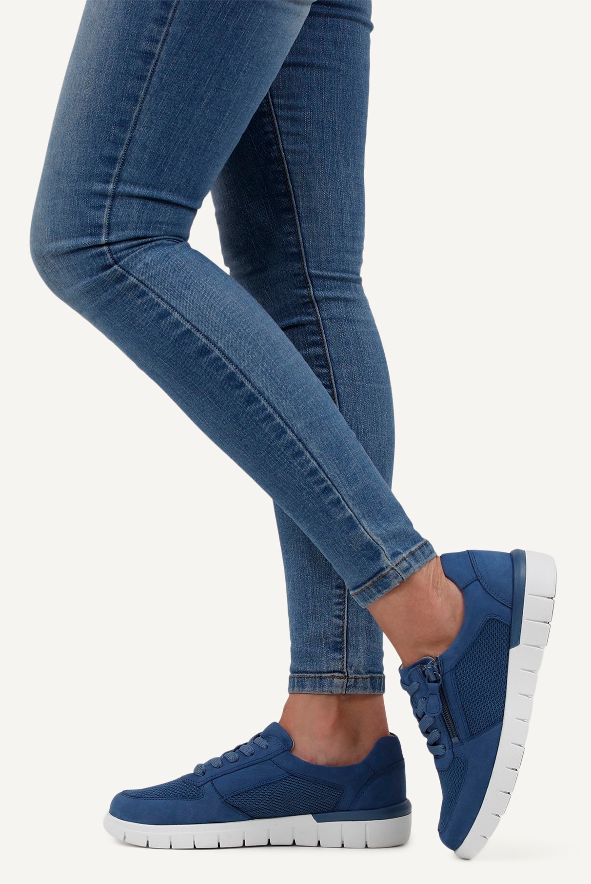 Caprice Keilsneaker, Freizeitschuh, Halbschuh, Schnürschuh in Komfortweite H (=sehr weit)