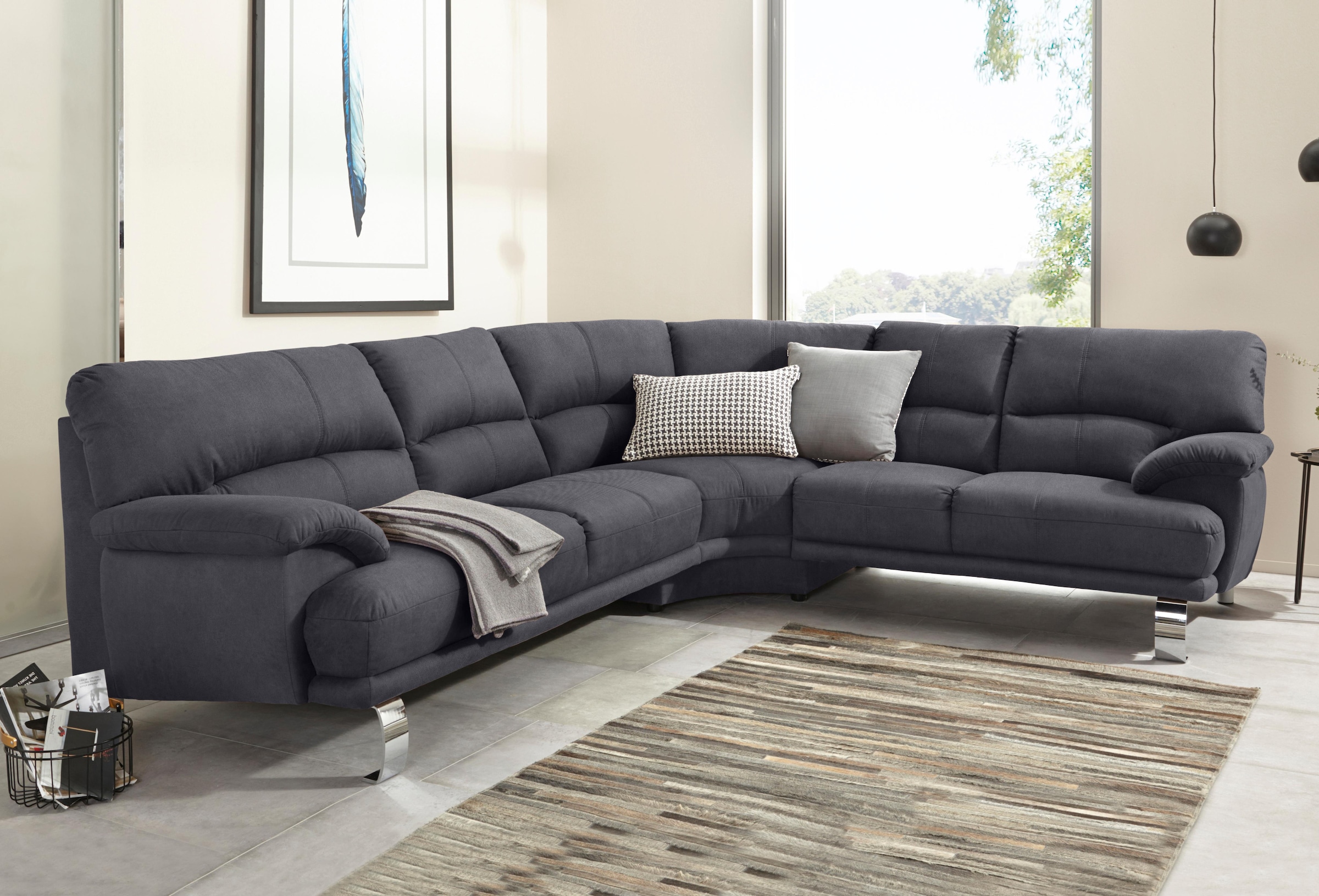 TRENDMANUFAKTUR Ecksofa »Cecilia II, in italienischen Design, bequem, hoher Sitzkomfort, L-Form«, extrabreite Armlehnen für noch mehr Sitzkomfort