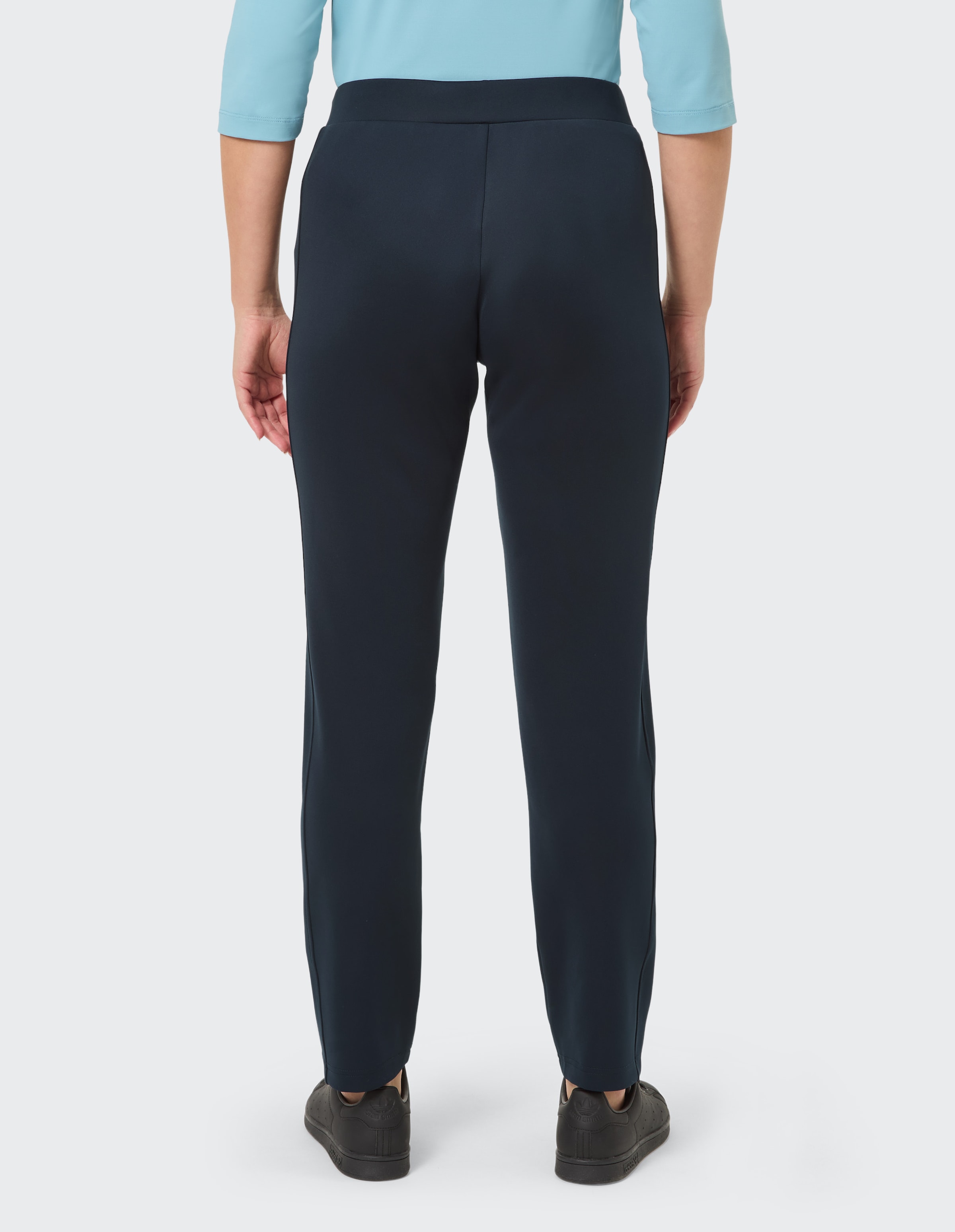 Joy Sportswear Jogginghose »D JOGGINGHOSE«  bequeme Passform, für Freizeit und Sport, sportlicher Stil